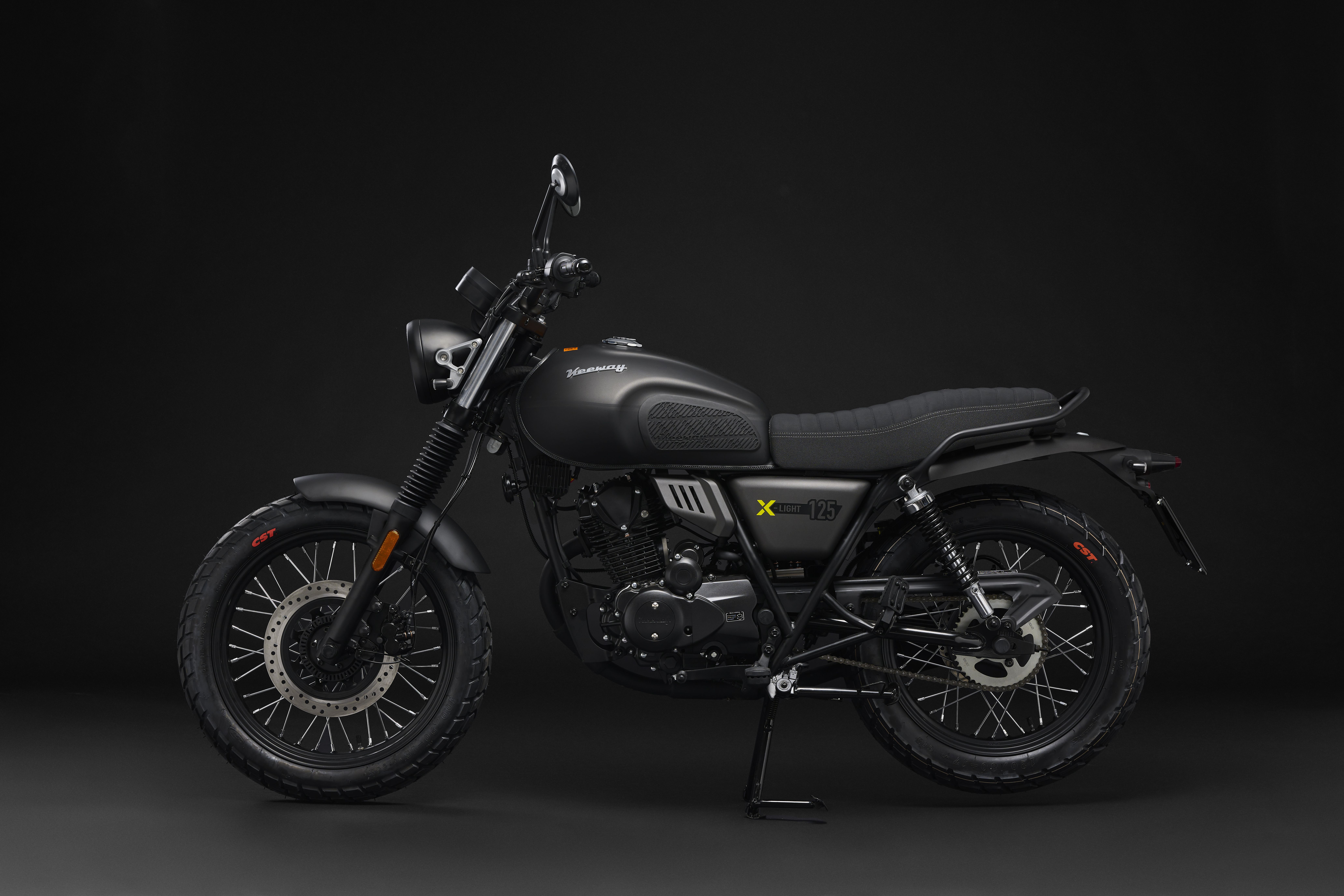 Keeway x Light 125 estatica (4)
