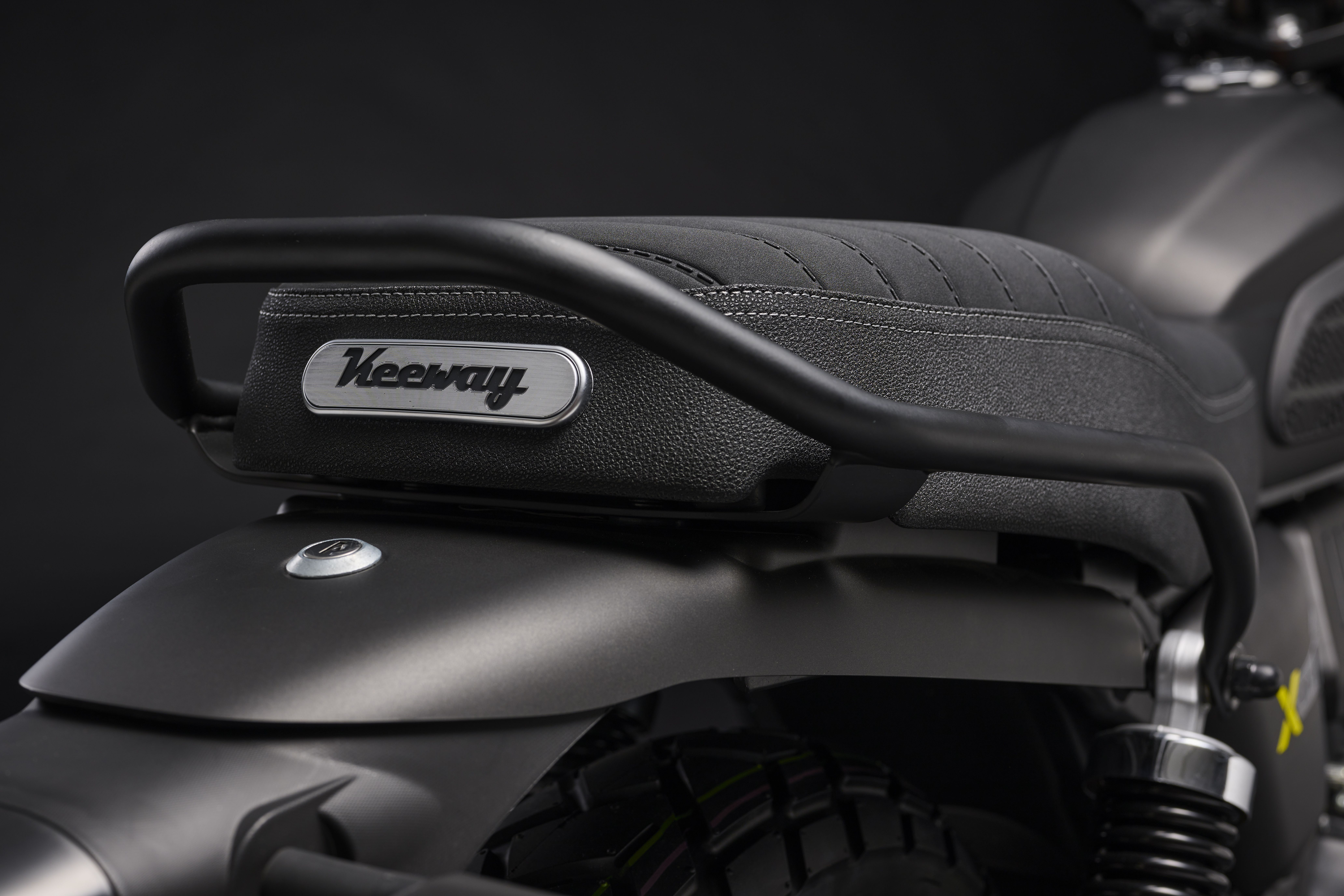Keeway x Light 125 estatica (14)