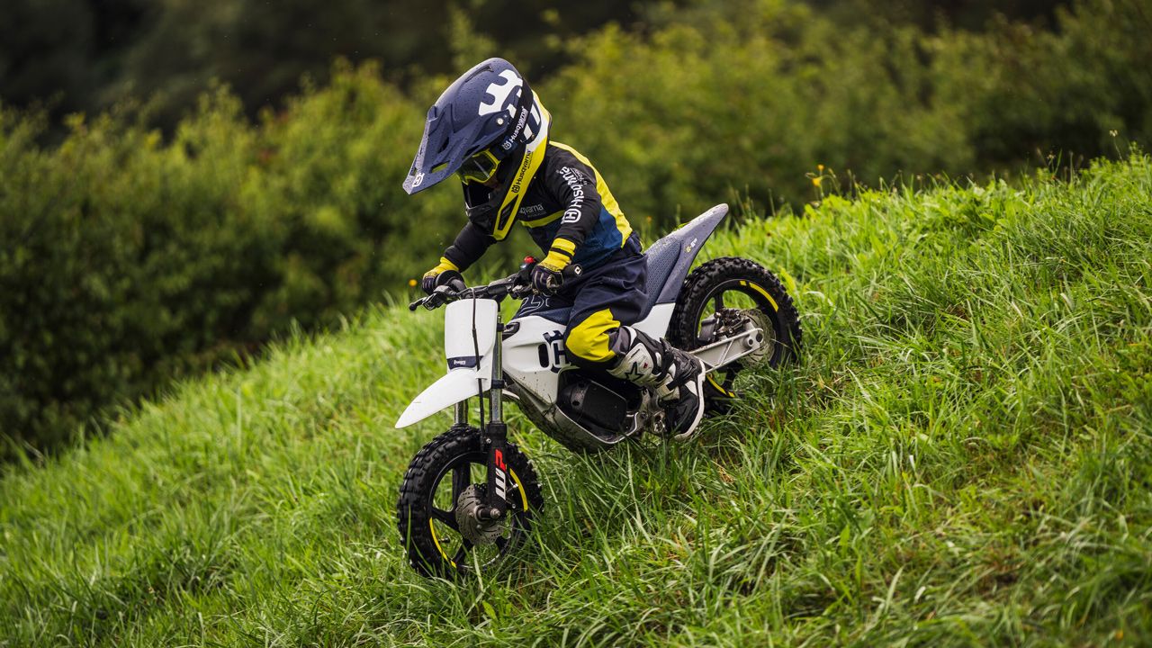 Husqvarna EE 2