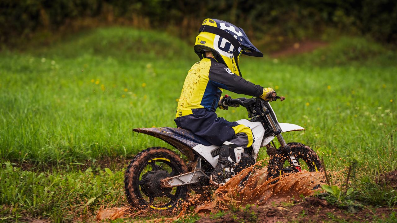 Husqvarna EE 2