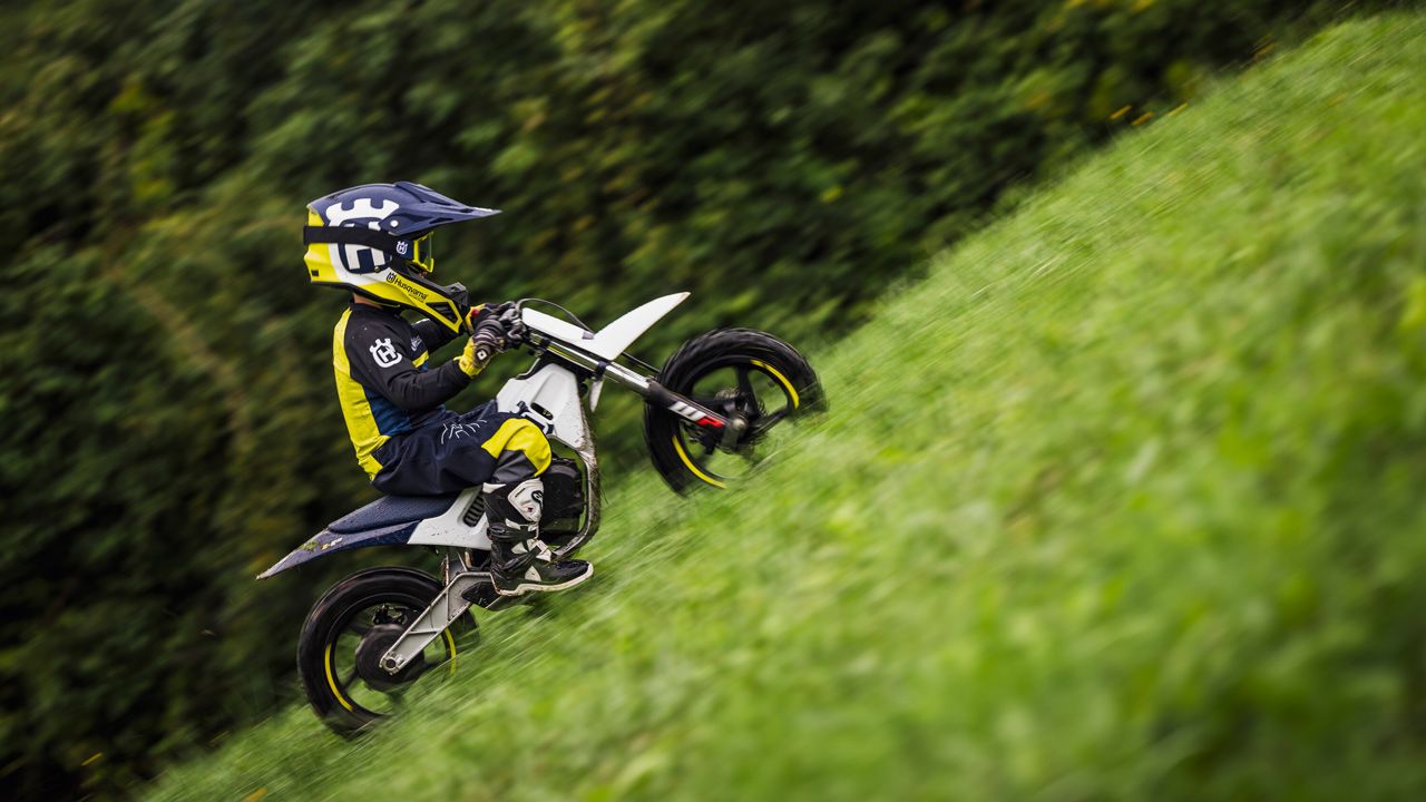 Husqvarna EE 2