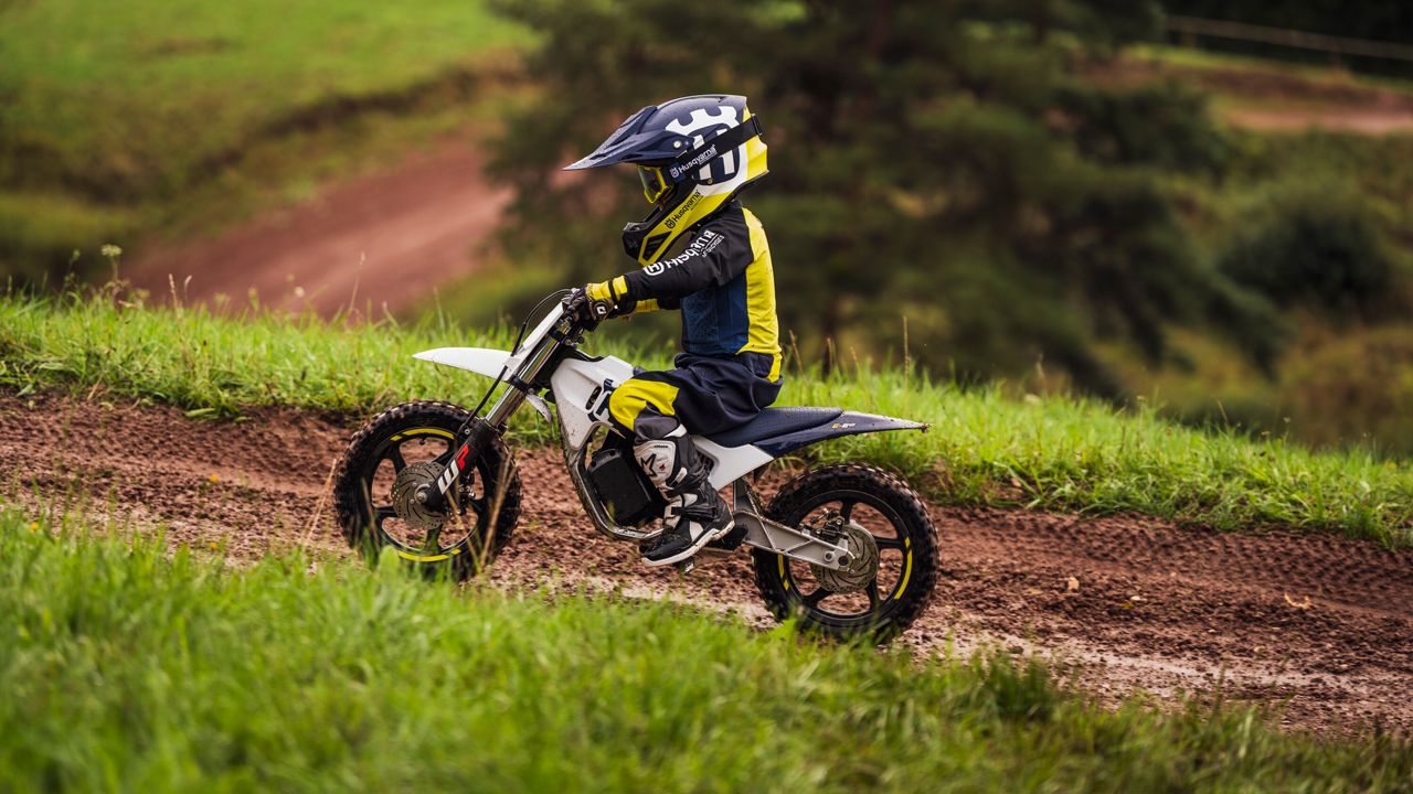 Husqvarna EE 2