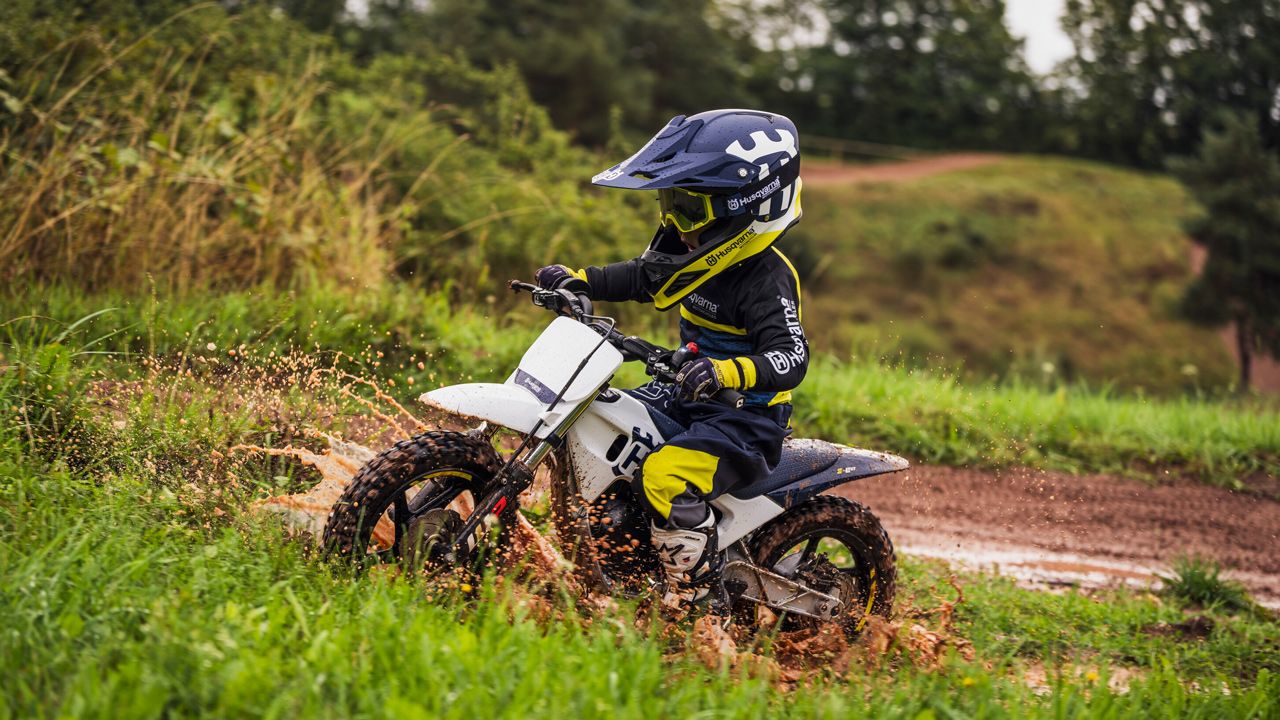 Husqvarna EE 2