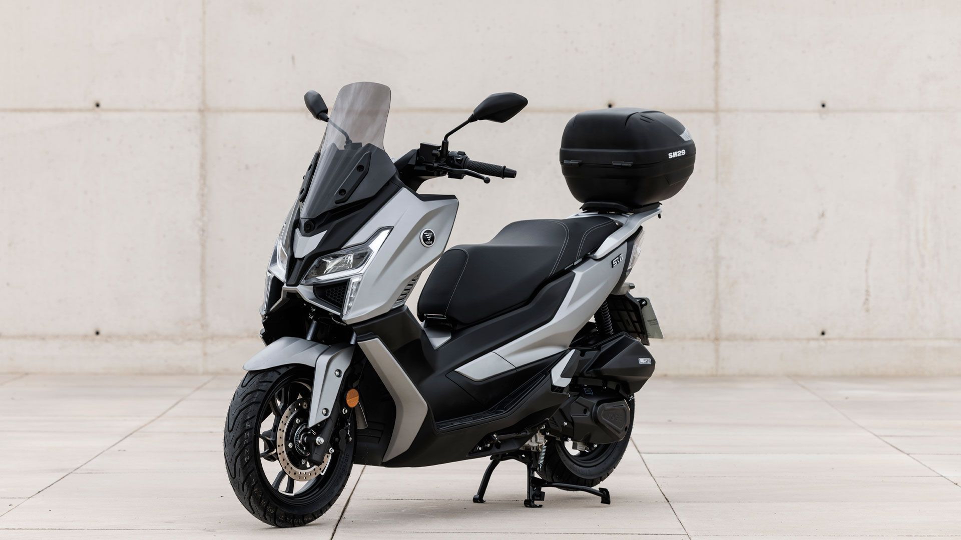 Voge SR1 125 2023 Estaticas (10)