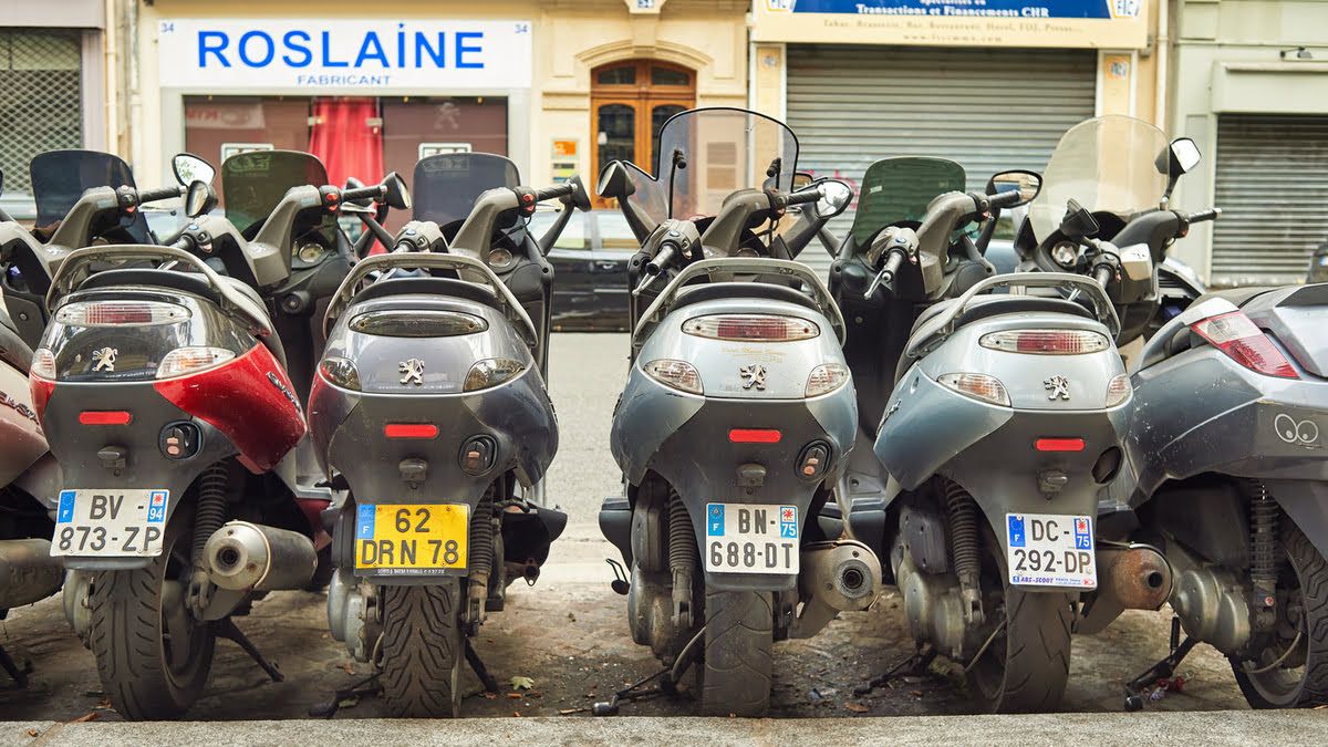 Cambiar la matrícula de la moto