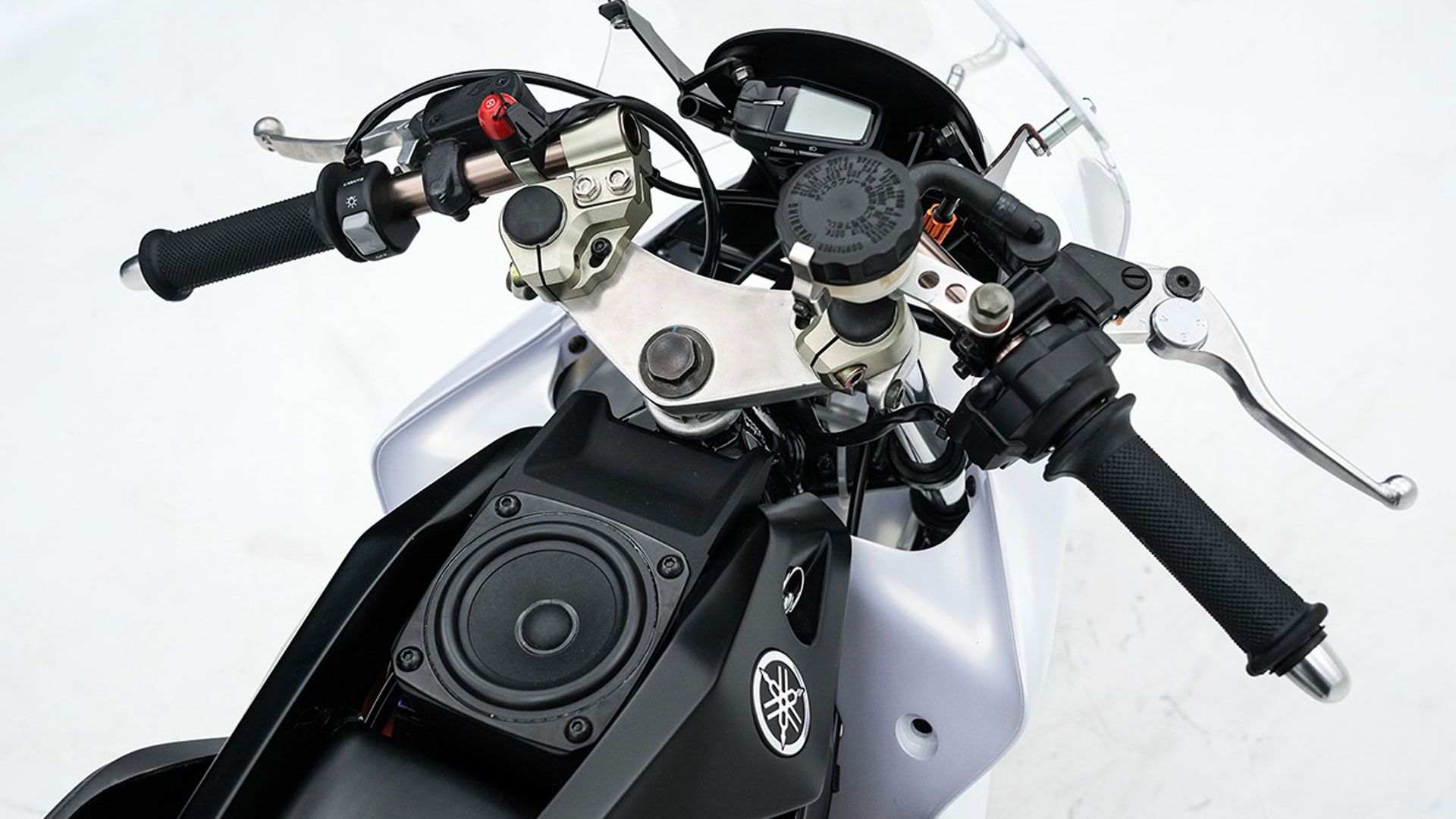 Yamaha EF V (1)