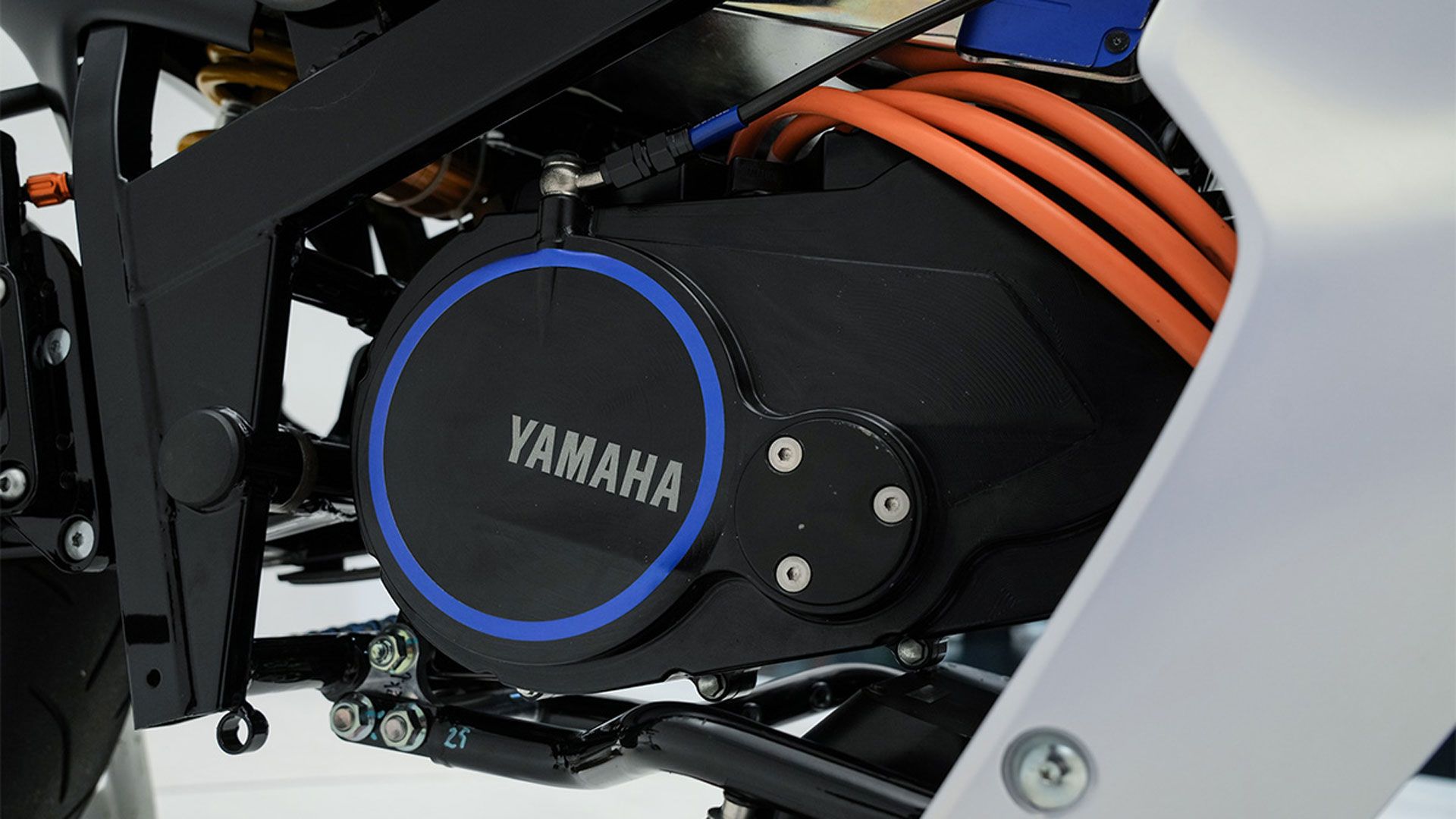 Yamaha EF V (5)