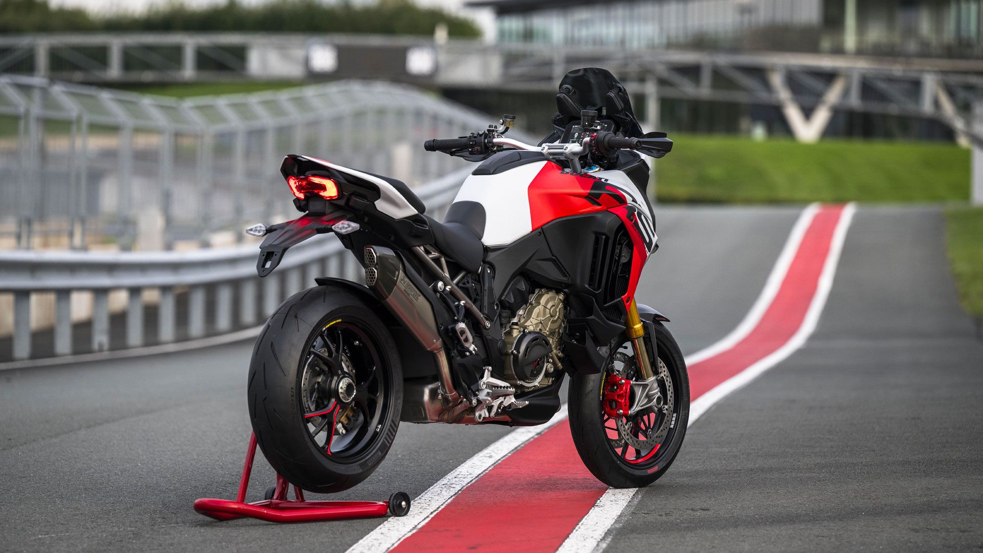 Ducati Multistrada V4 RS 2024 Estatica (3)