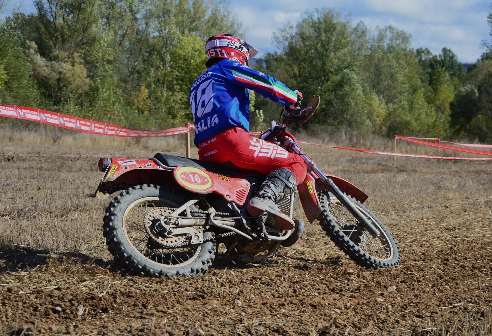 Enduro FIM Vintage Veteran Trophy, La Cerdanya. Italia domina y España sufre una baja