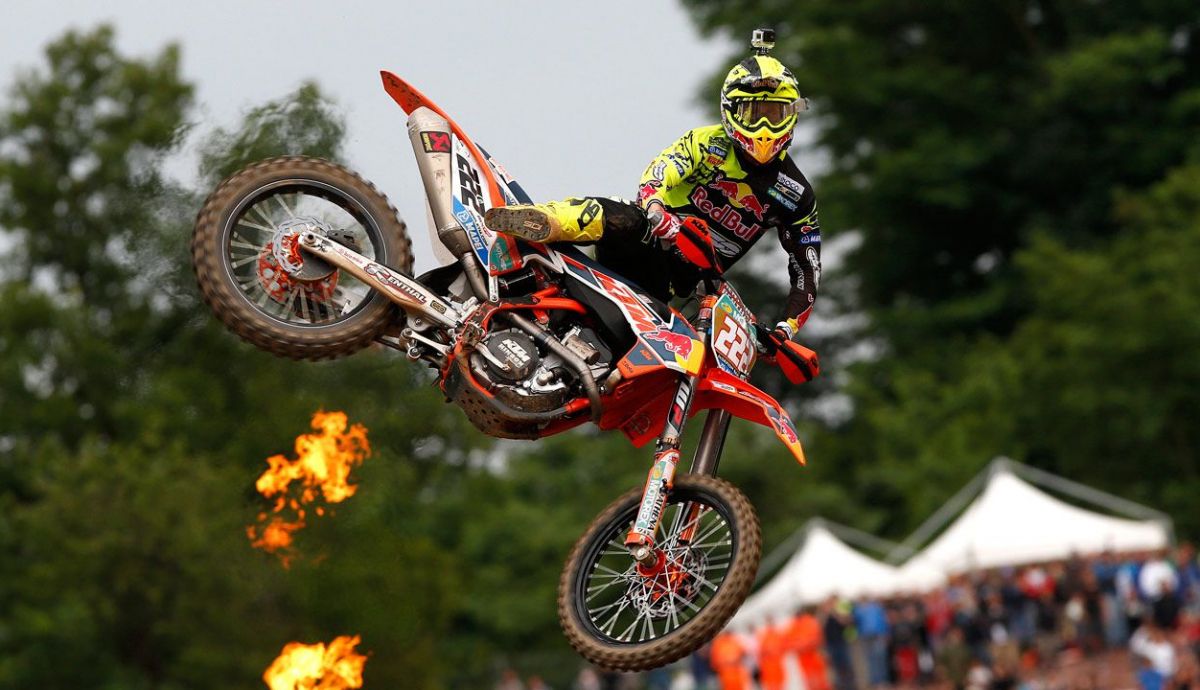 Tony Cairoli (2)