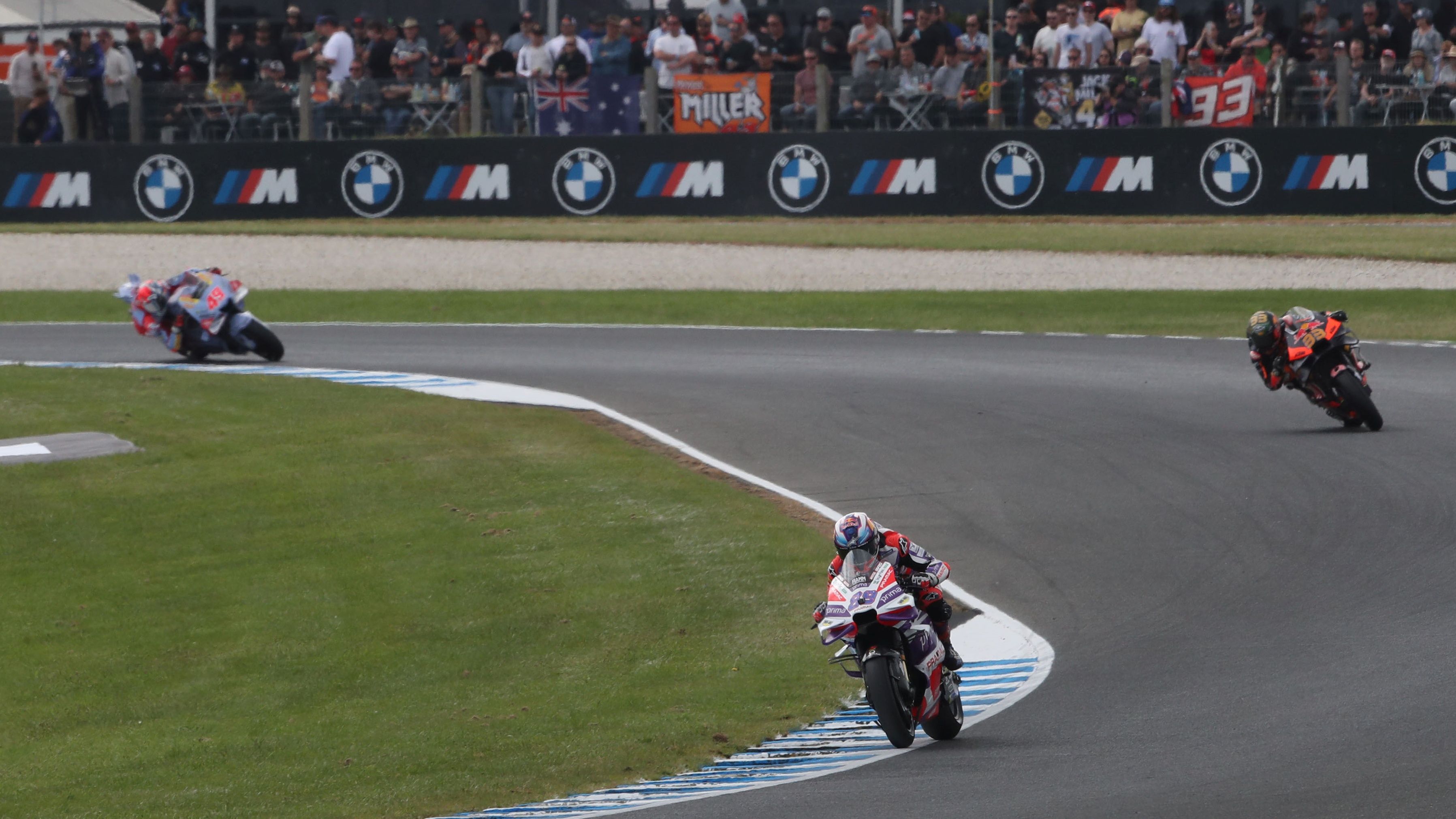 Jorge Martín abre hueco sobre Brad Binder y Fabio Di Giannantonio, MotoGP Phillip Island 2023