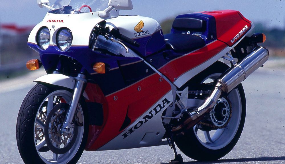 La Honda VFR750R RC30 apareció en 1987