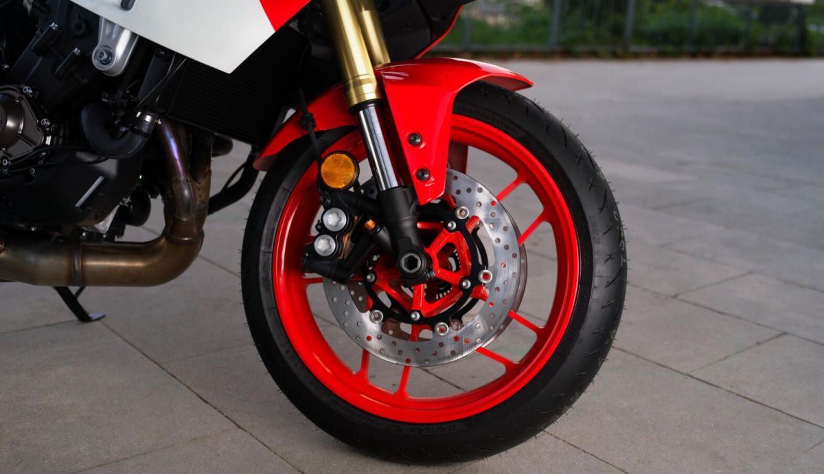 2024 YAM XS850GP EU SW DET 011 03 preview