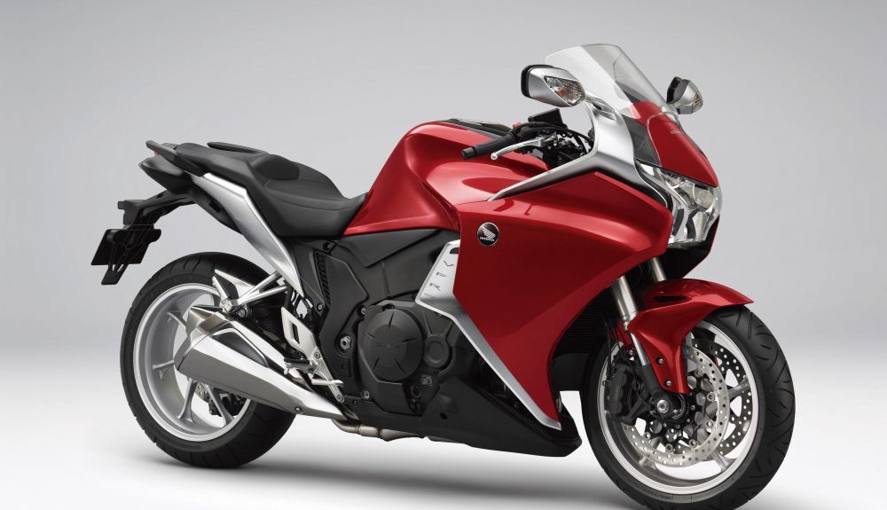 Honda VFR 1200 F. Honda VFR 1200 F.