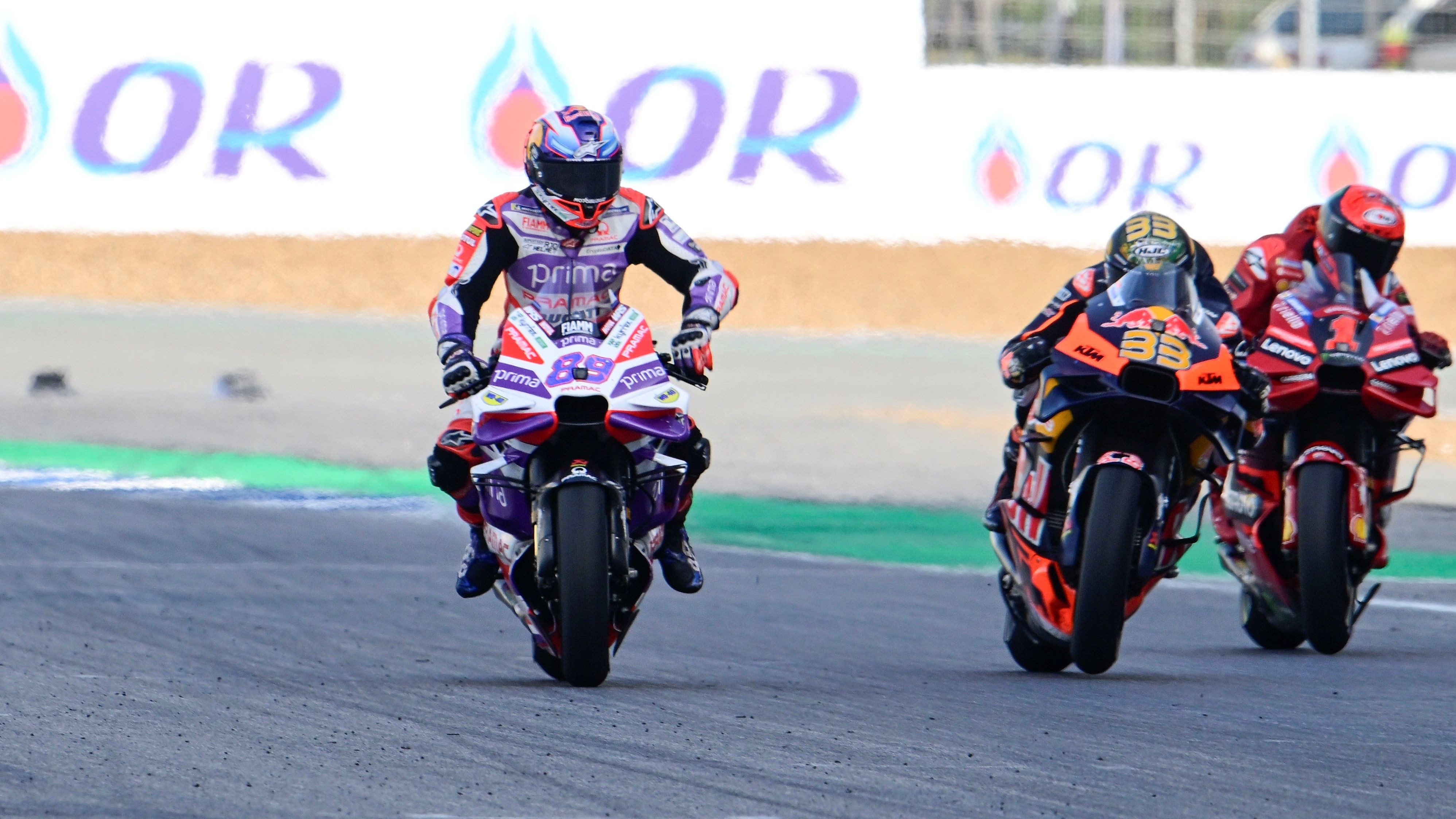 Jorge Martin, Brad Binder y Pecco Bagnaia fueron los protagonistas del GP de Tailandia en Buriram