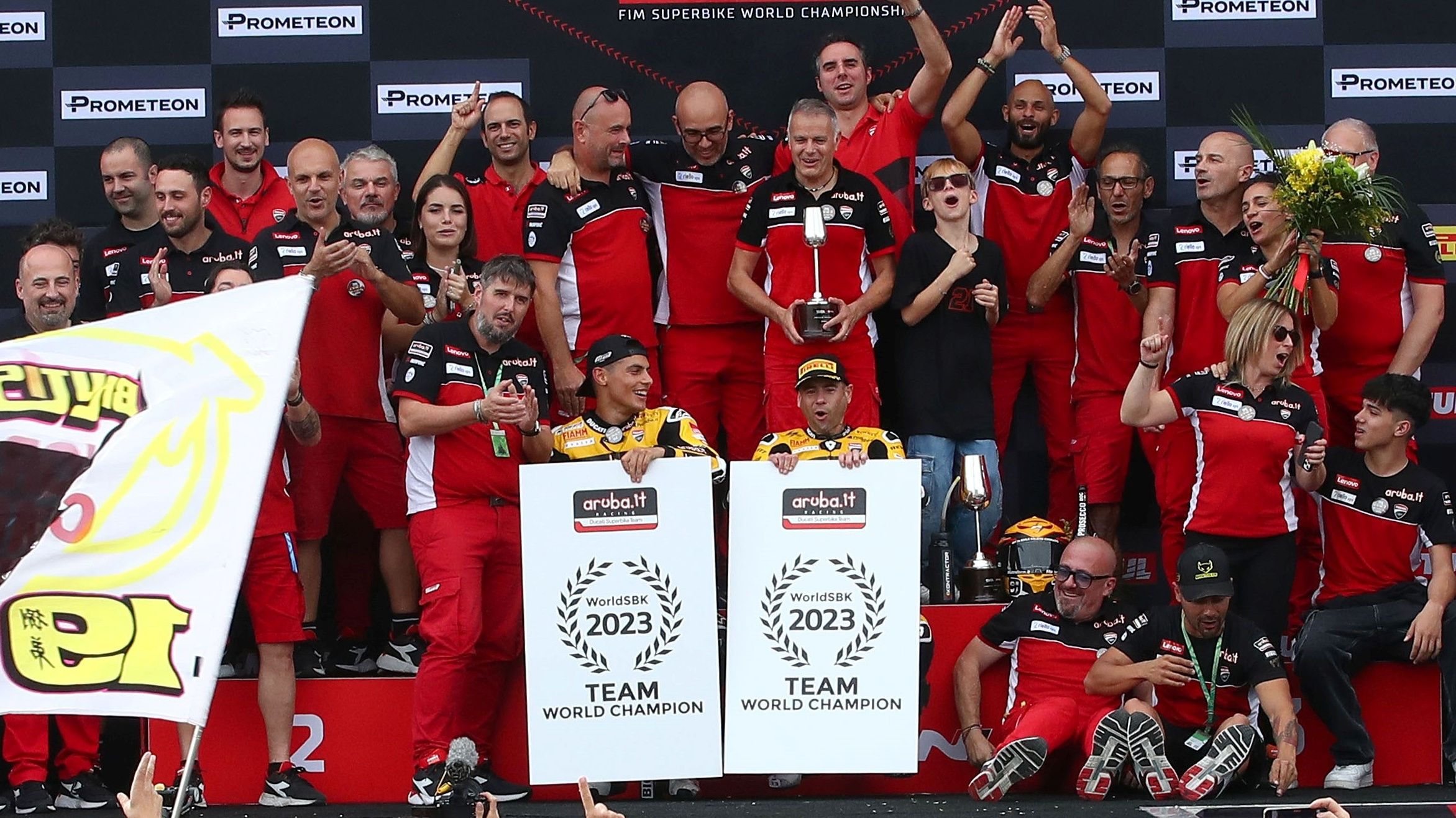 El Aruba.it Ducati celebra el título de equipos, WSBK Jerez 2023