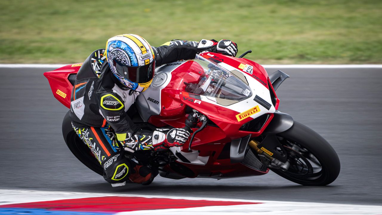 Ducati Panigale V4 R 2023