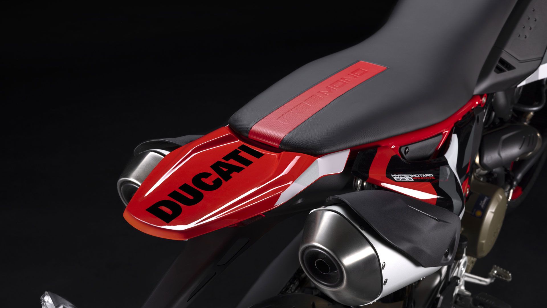 Ducati Hypermotard 698 2024 Detalles (9)