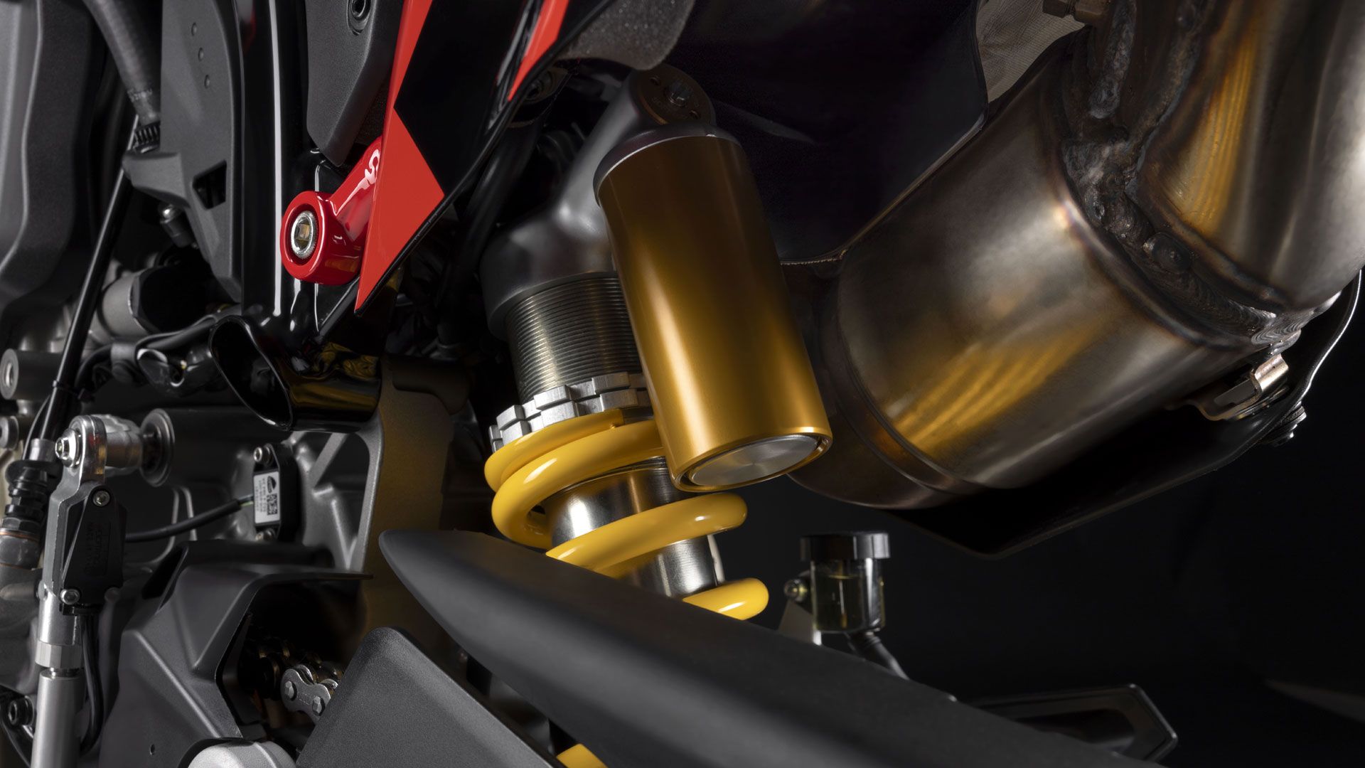 Ducati Hypermotard 698 2024 Detalles (12)