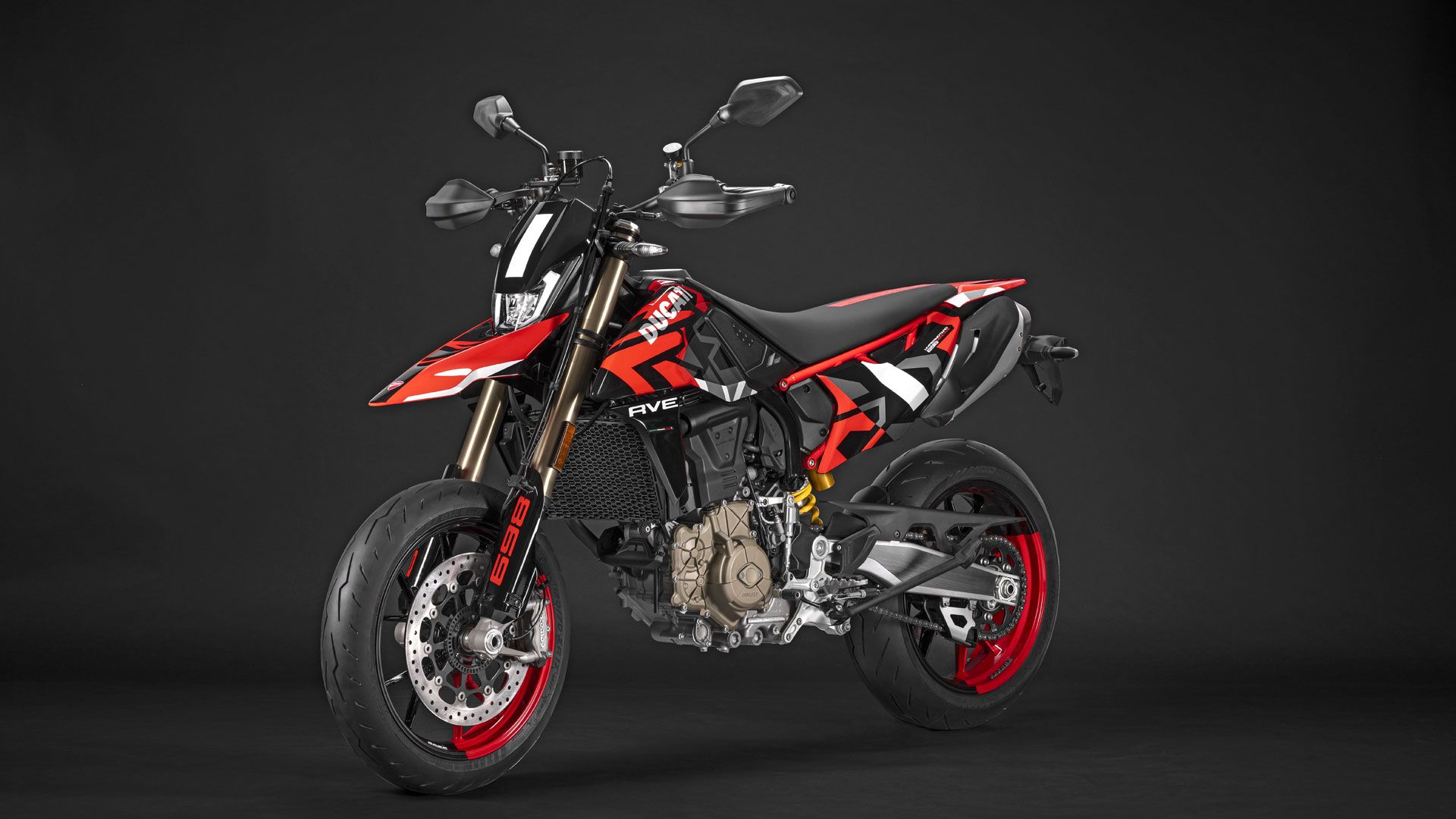 Ducati Hypermotard 698 RVE 2024 Estudio (3)