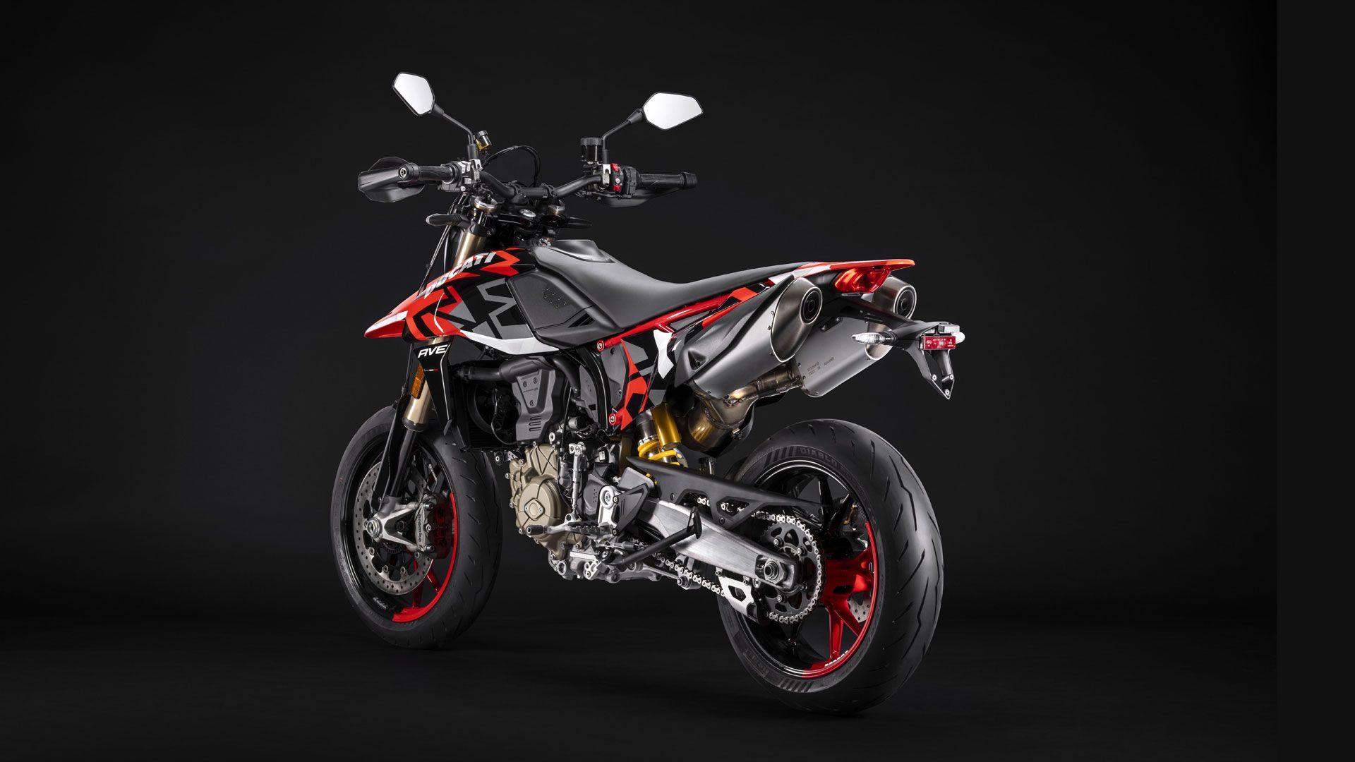 Ducati Hypermotard 698 RVE 2024 Estudio (6)