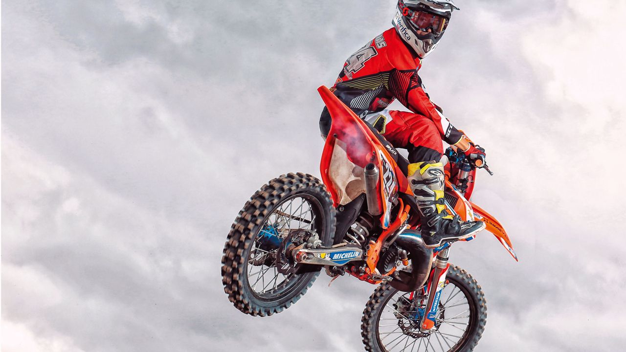 Prueba para MOTO VERDE de la KTM 125 SX 2018 de David Braceras