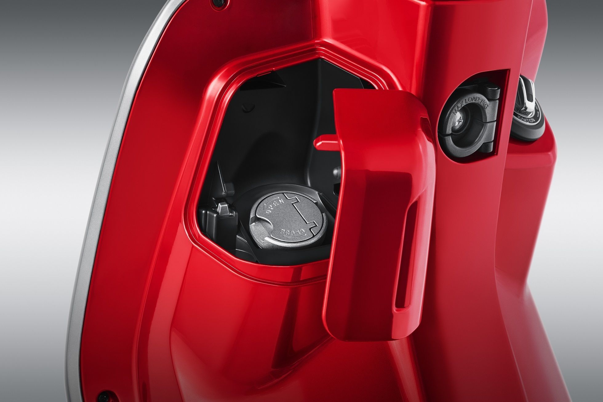 FUGUE FRONT FUEL TANK CAP