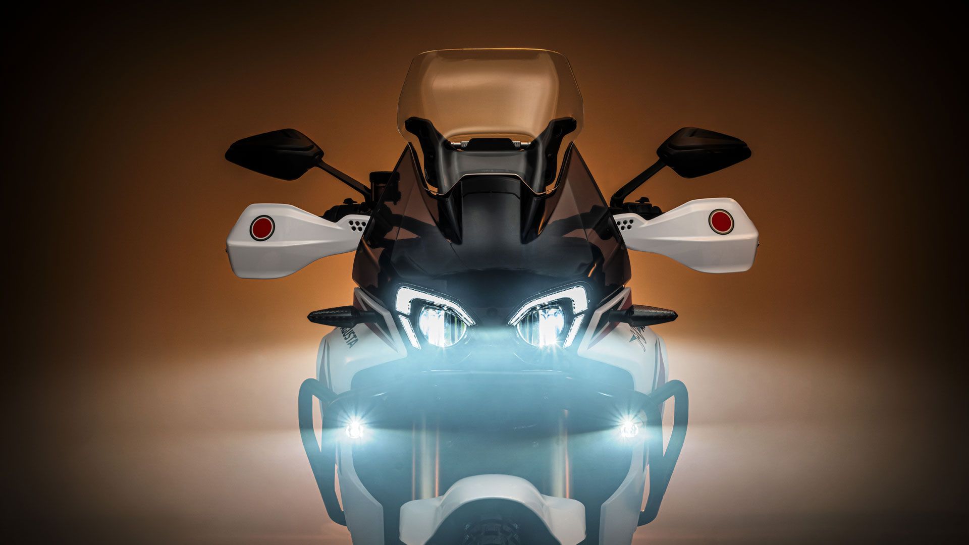 MV Agusta LXP Orioli Mood Estudio (3)