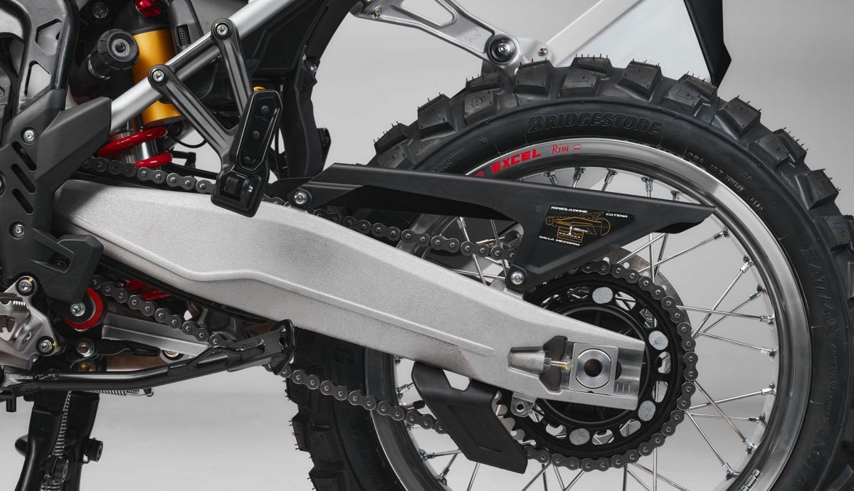 MV Agusta LXP Orioli 2024 Detalles (69)