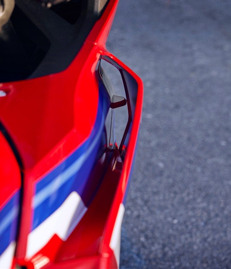 458321 24YM HONDA CBR500R