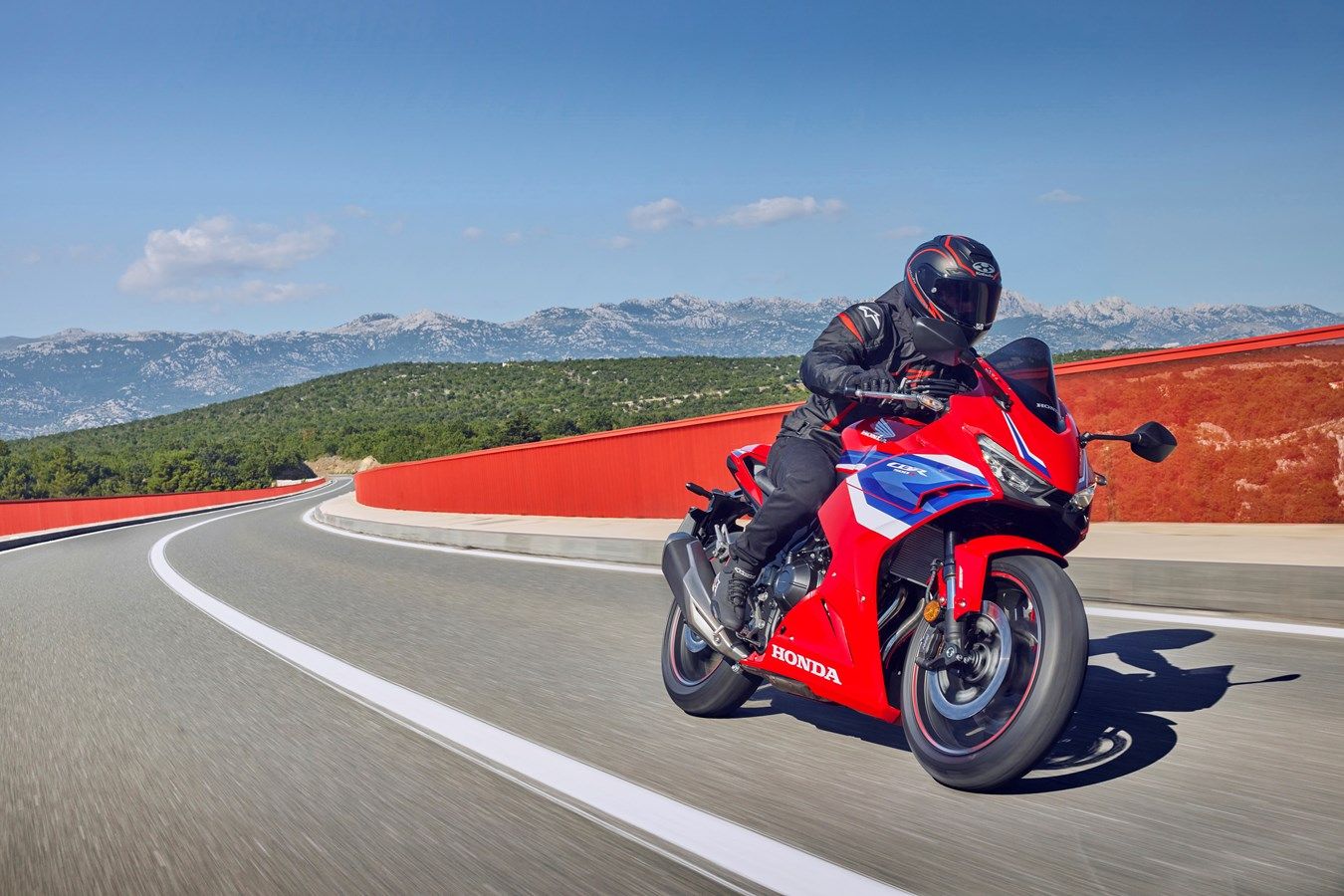 458341 24YM HONDA CBR500R