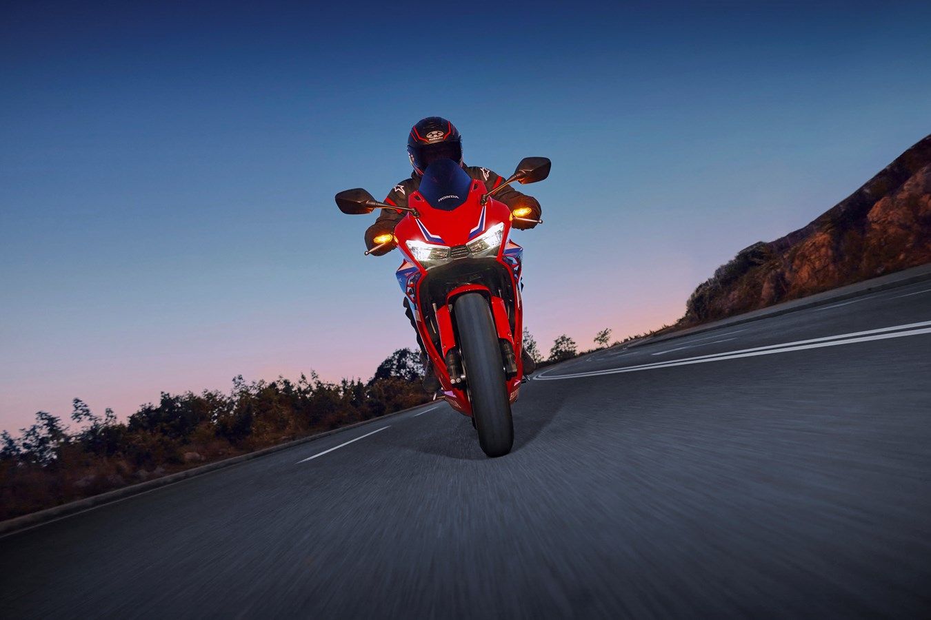 458346 24YM HONDA CBR500R