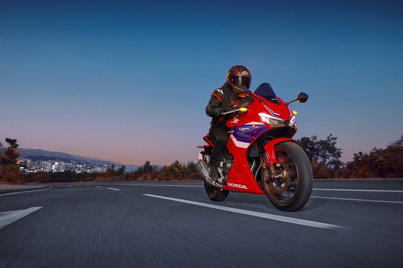 458347 24YM HONDA CBR500R