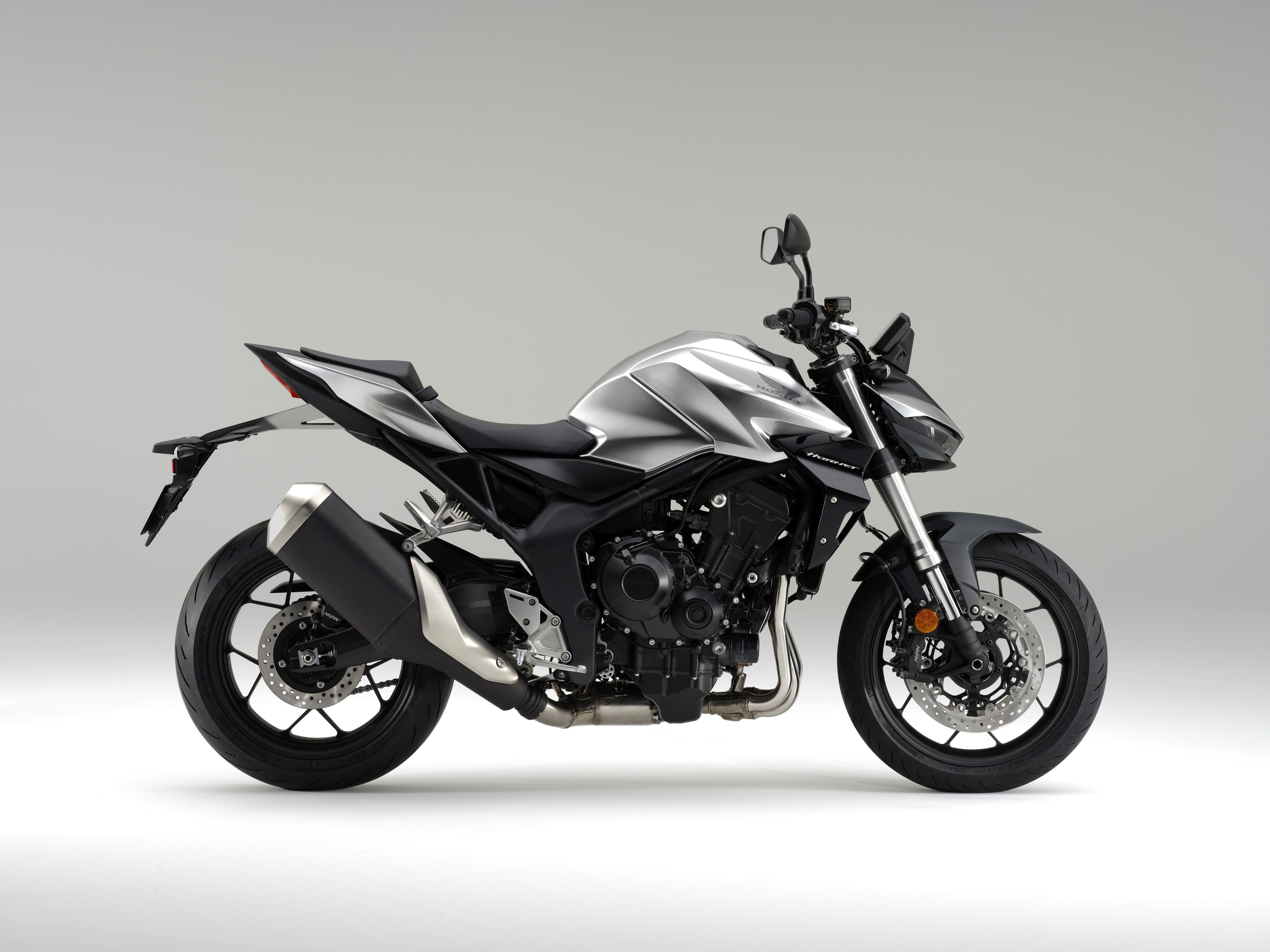 458005 24YMHONDACB1000Hornet