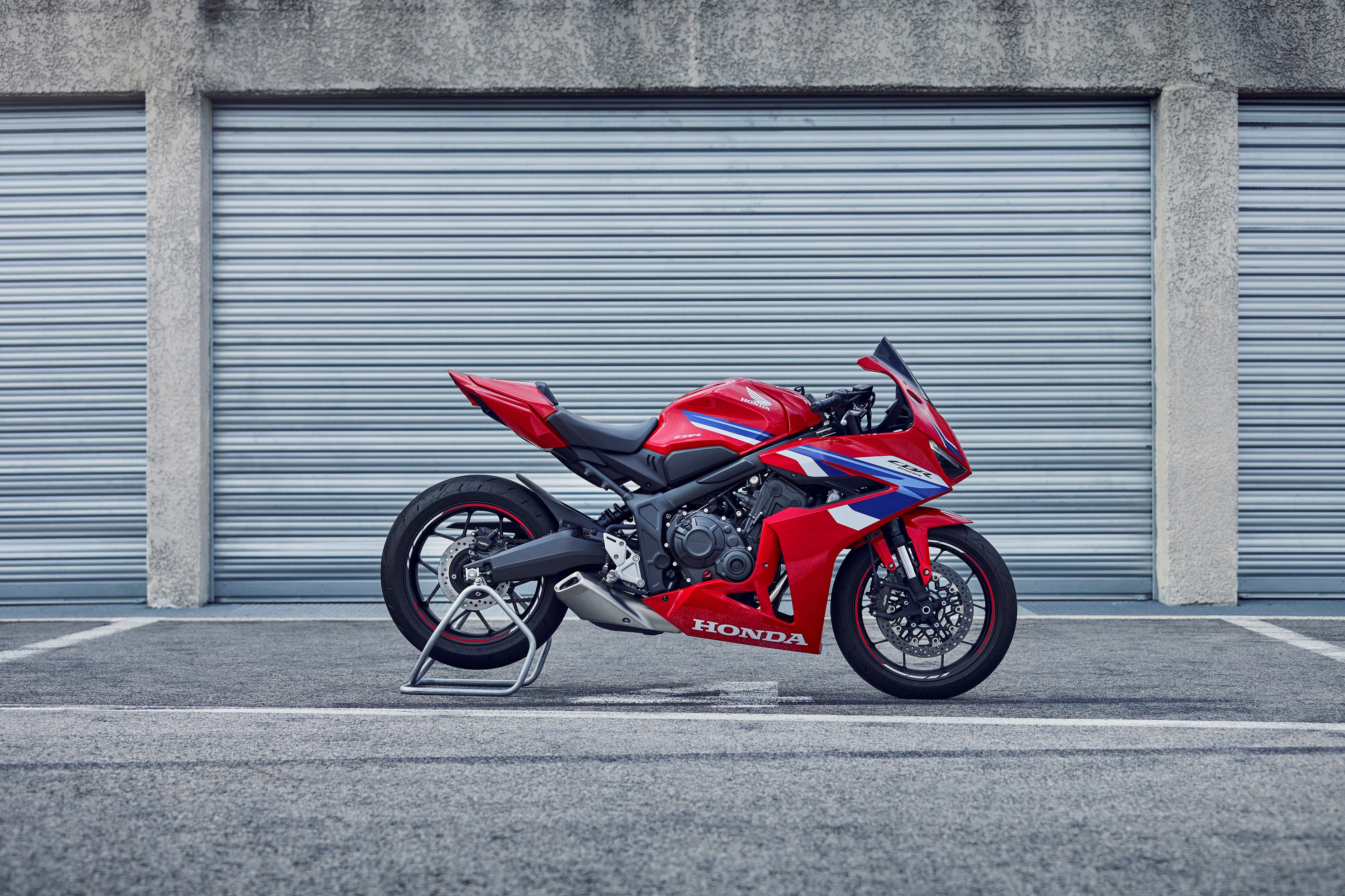 458078 24YMHONDACBR650R