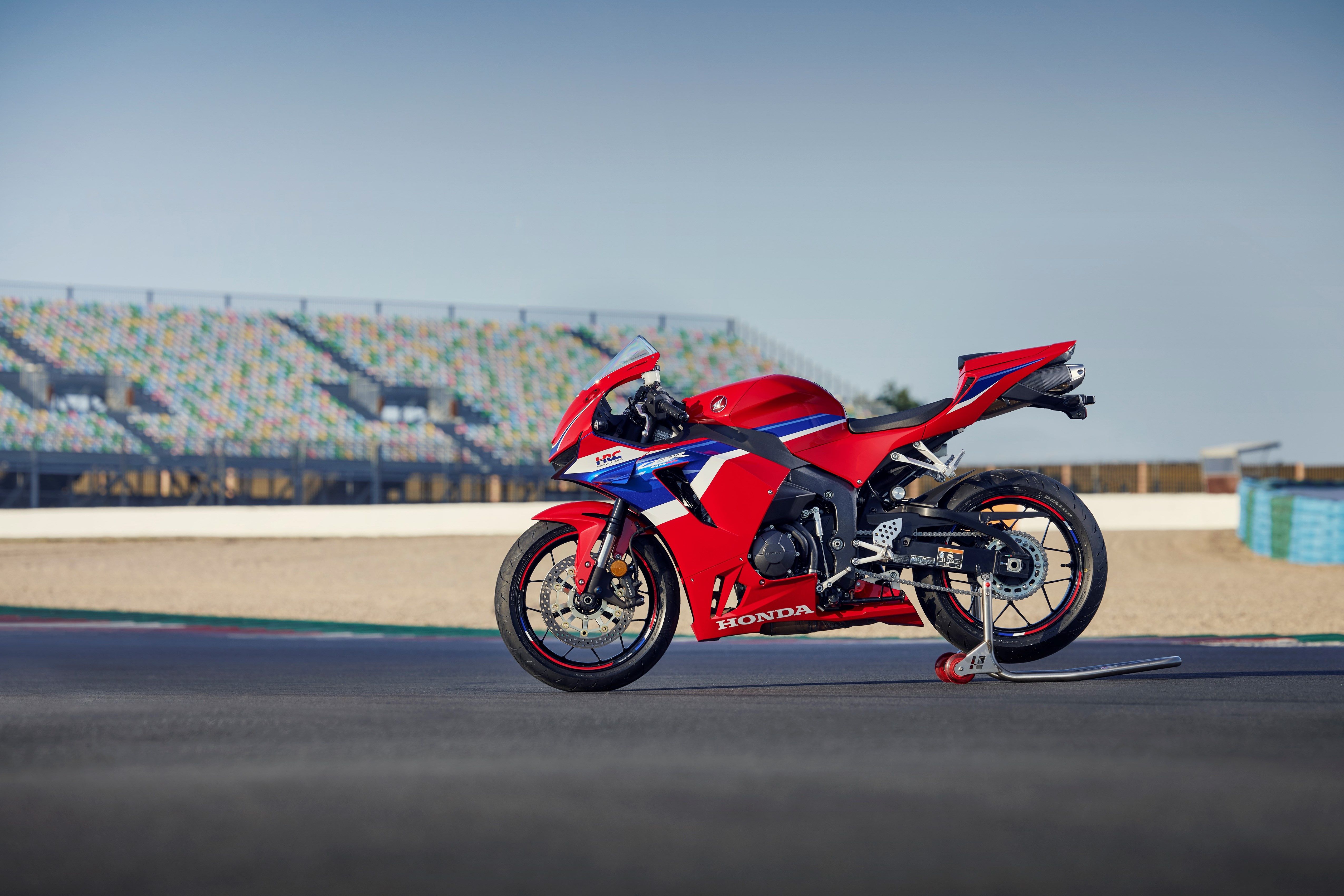 458364 24YM CBR600RR