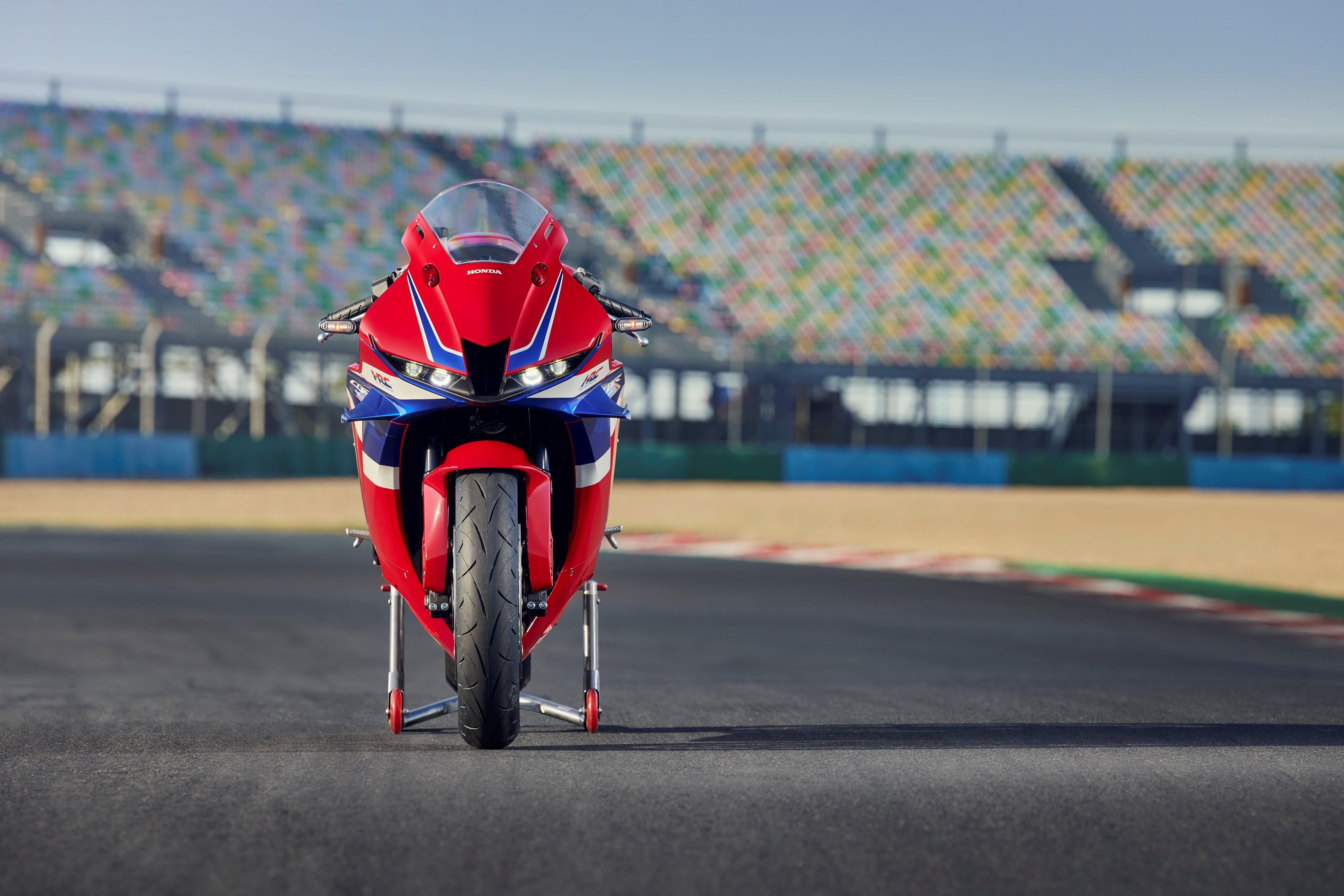 458366 24YM CBR600RR