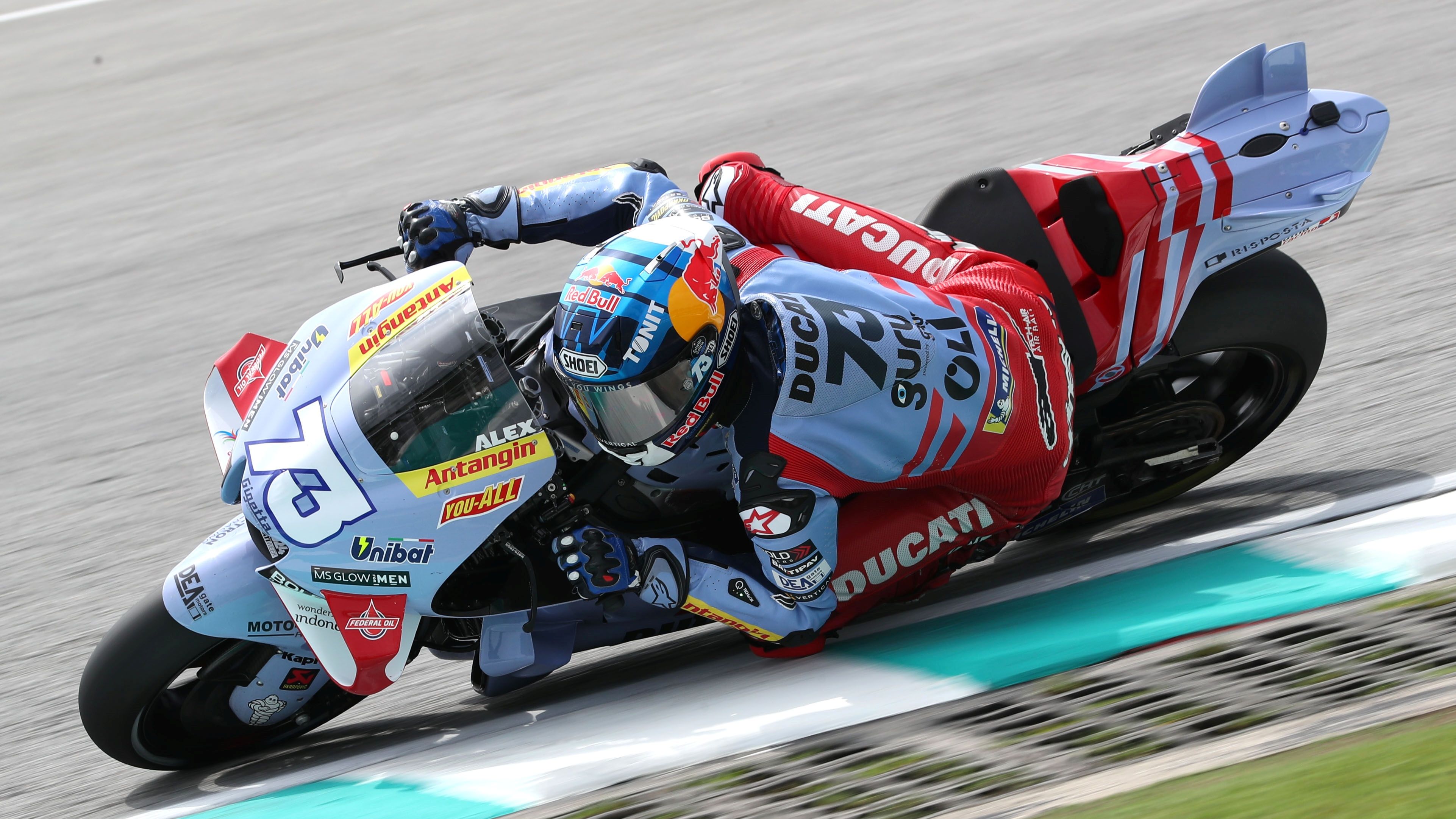 Álex Márquez ha sido el más rápido en el viernes del Gran Premio de Malasia