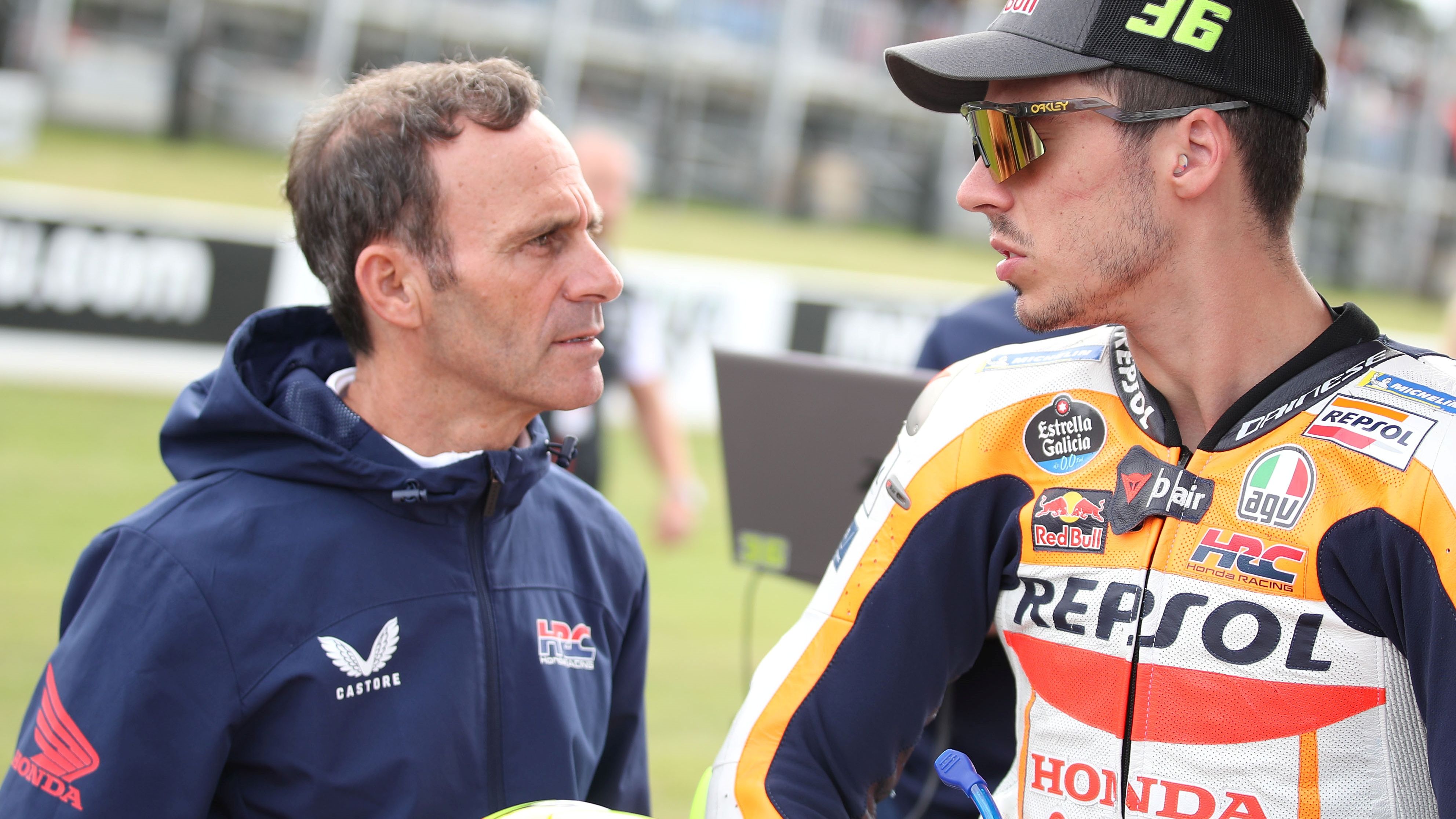 Alberto Puig y Honda buscan compañero para Joan Mir de cara a MotoGP 2024