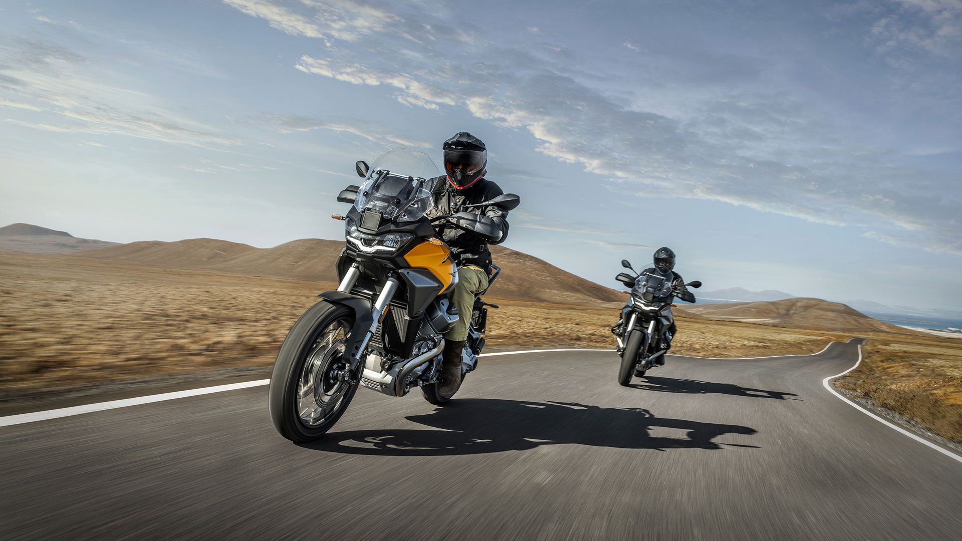 Moto Guzzi Stelvio 2024 Ambiente (6)