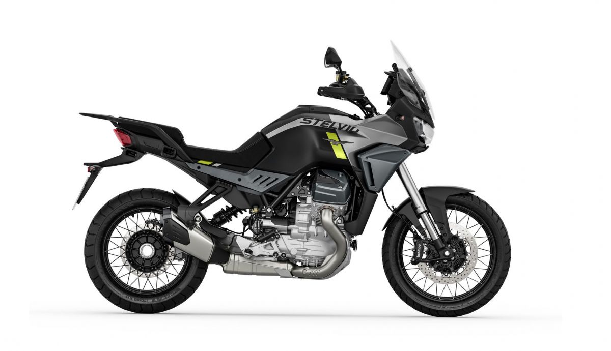 Moto Guzzi Stelvio 2024 Estudio (24)
