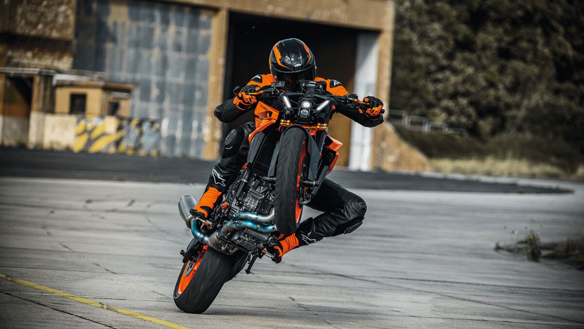 KTM 990 Duke 2024 Accion (4)
