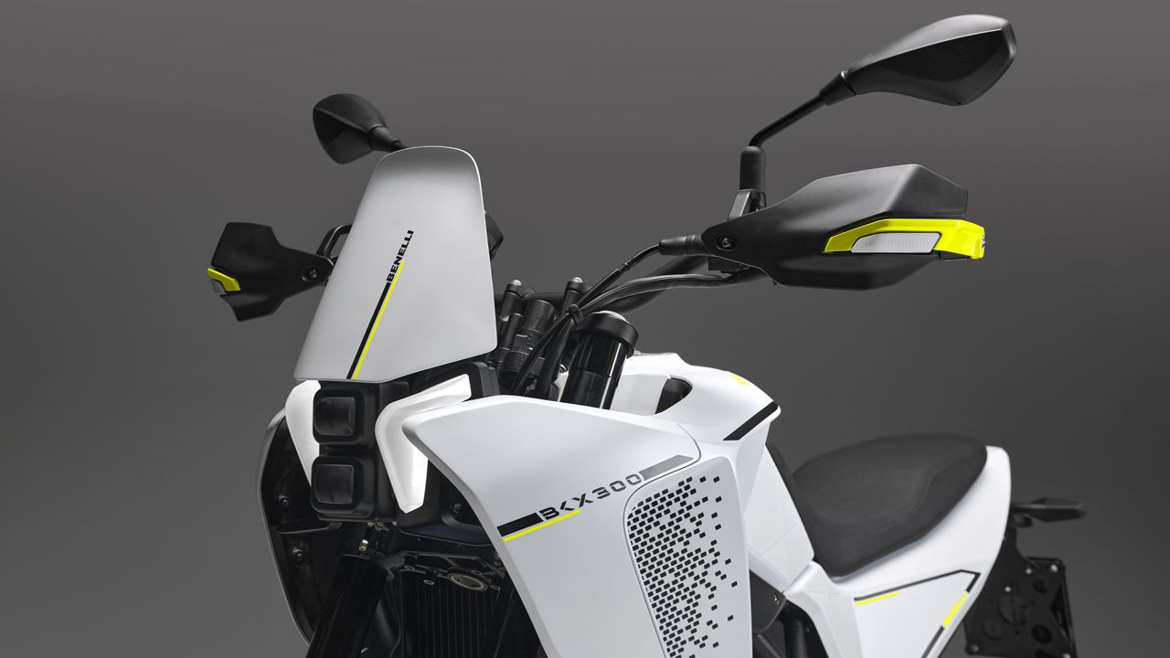 Benelli BKX 300 2024 Detalles (15)