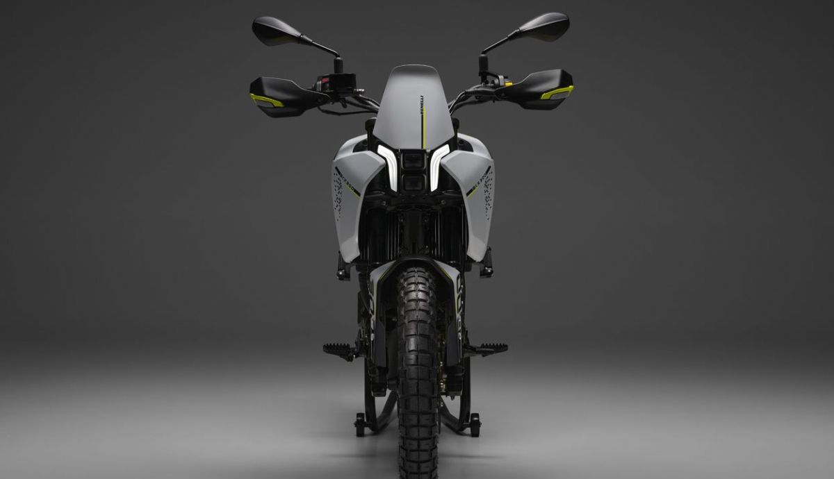 Benelli BKX 300 2024 Estudio (3) Benelli BKX 300 2024 Estudio (3)