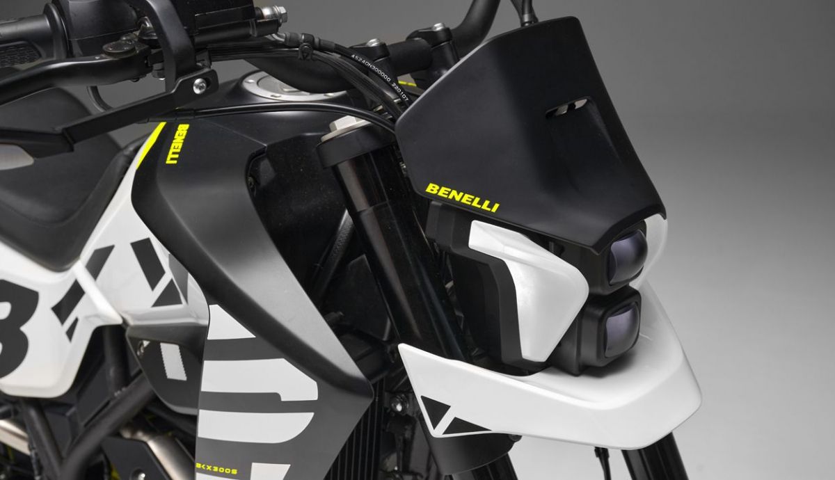 Benelli BKX 300 S 2024 Detalles (6) Benelli BKX 300 S 2024 Detalles (6)