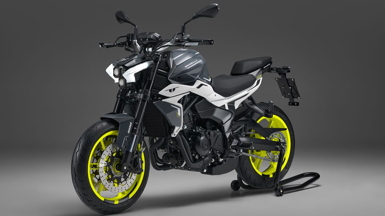 Benelli Tornado Naked Twin 500 2024 Estudio (4)