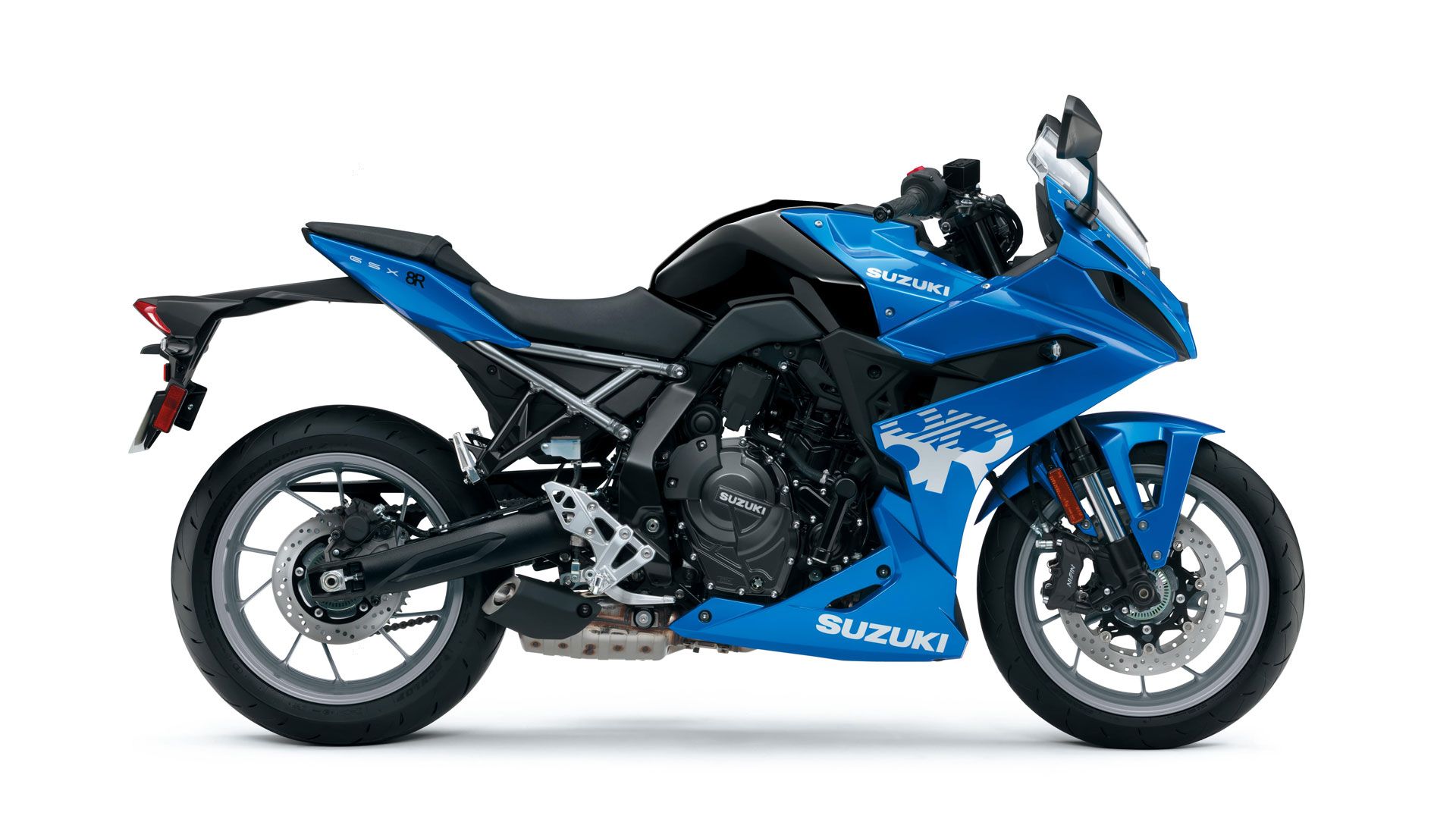 Suzuki GSX 8R 2024 Estudio (1)