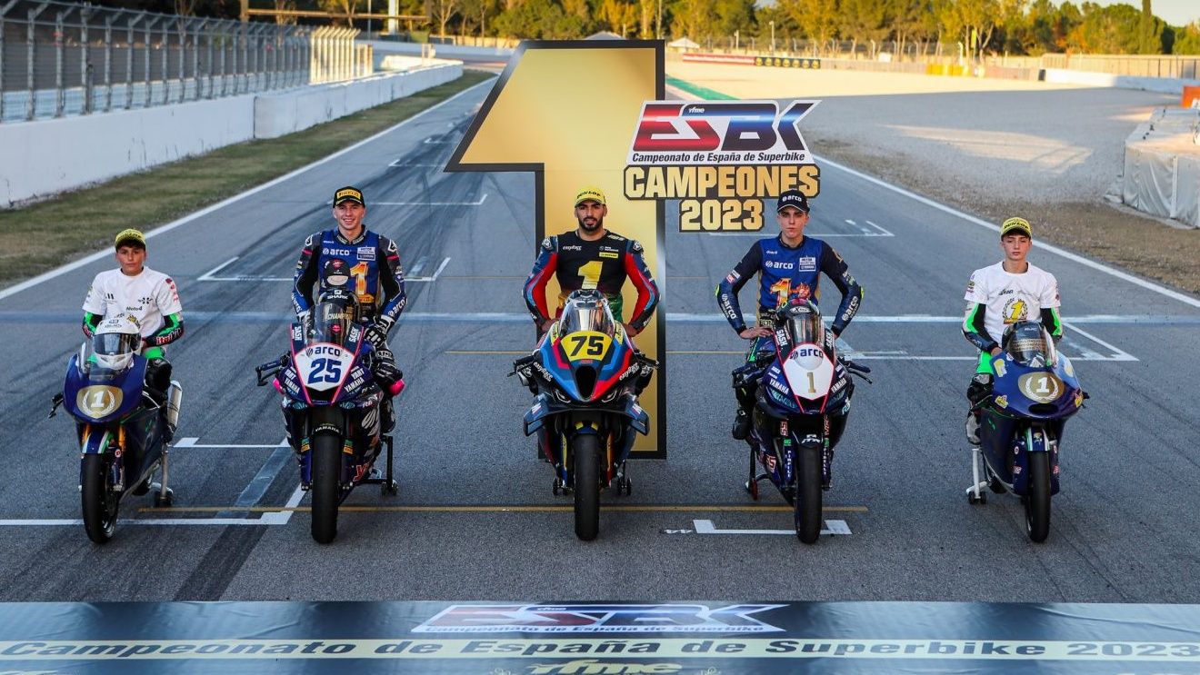 Andrés García, Andy Verdoia, Ivo Lopes, Gonzalo Sánchez y Álex Longarela, los campeones del ESBK 2023.