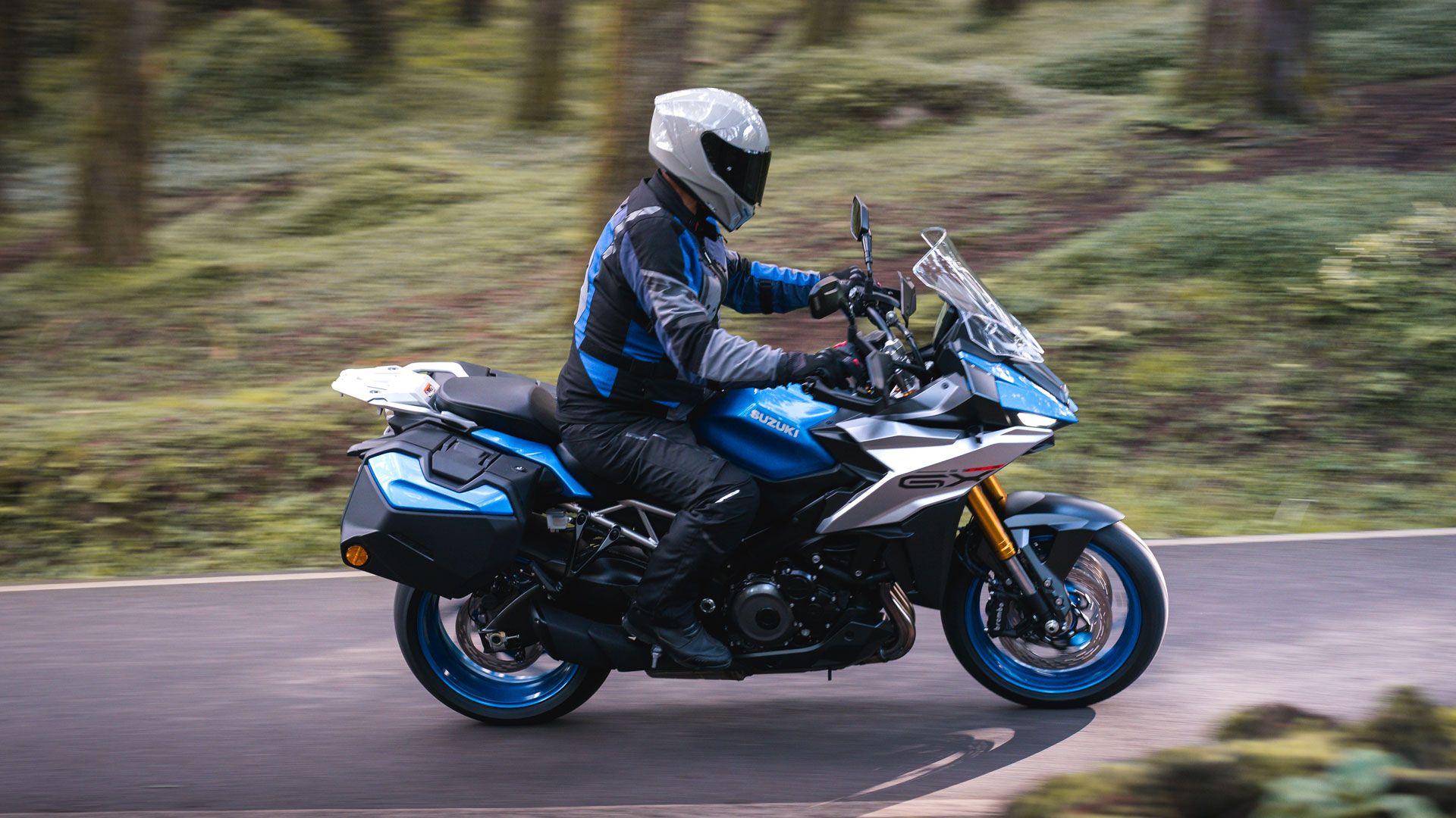 Suzuki GSX S1000 2024 Accion (27)
