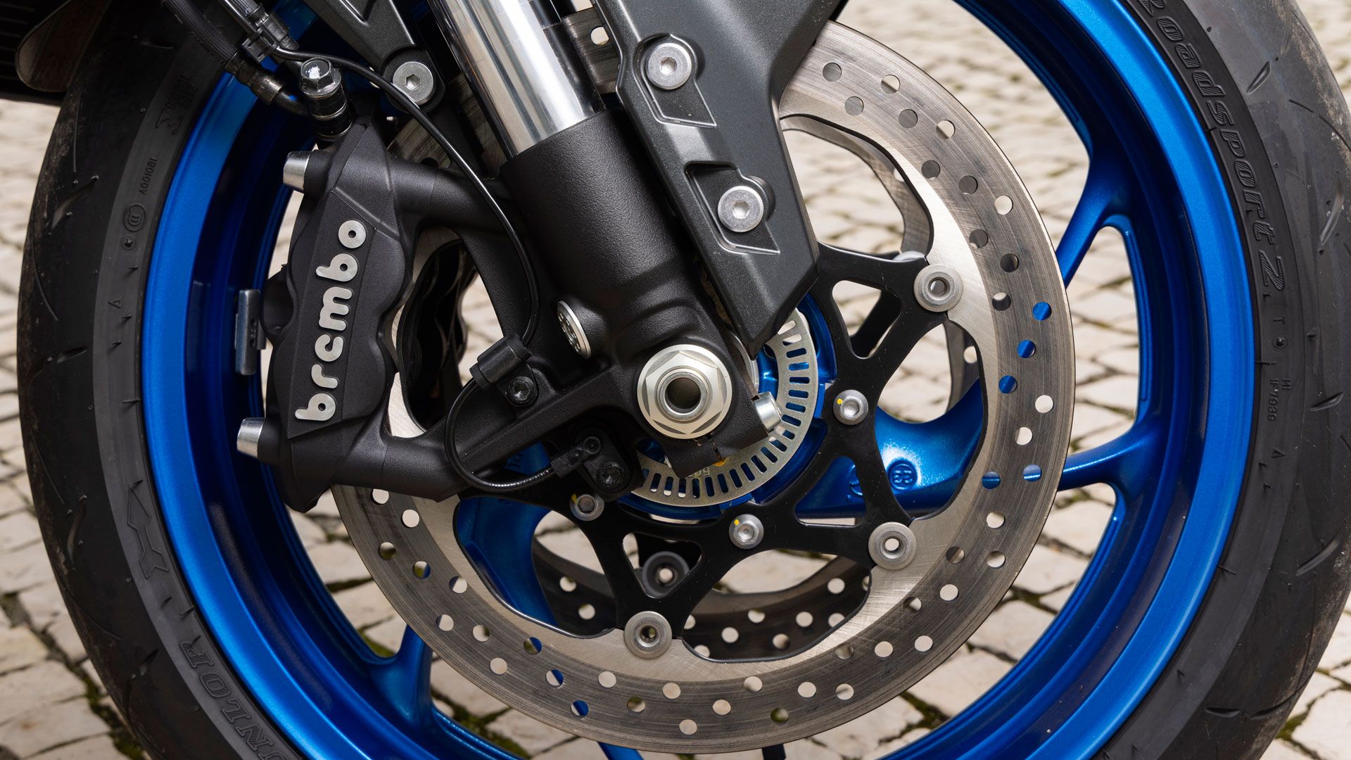 SUZUKI GSX S1000  GX 2024 Detalle (9)